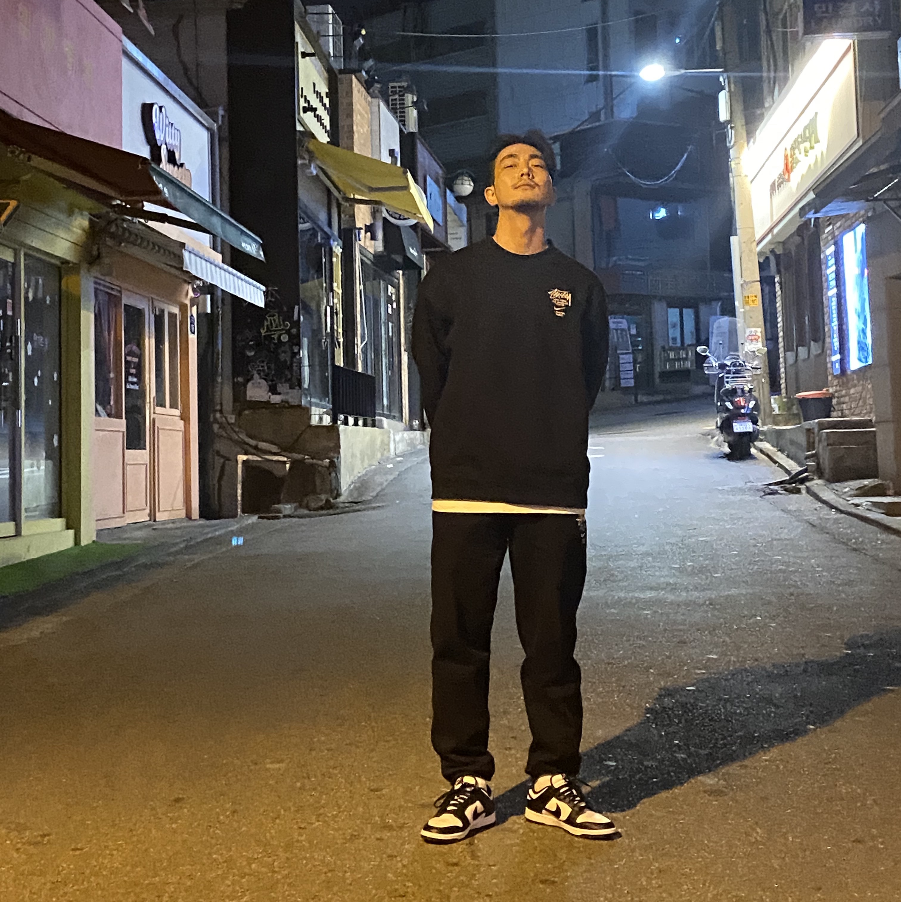 Nike Dunk Low Retro Black, Nike x Stussy NRG ZR Fleece Crewneck Black - US/EU 착용 스타일