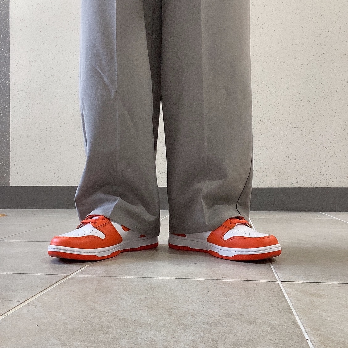(W) Nike Dunk High Orange Blaze 착용 스타일 - 2