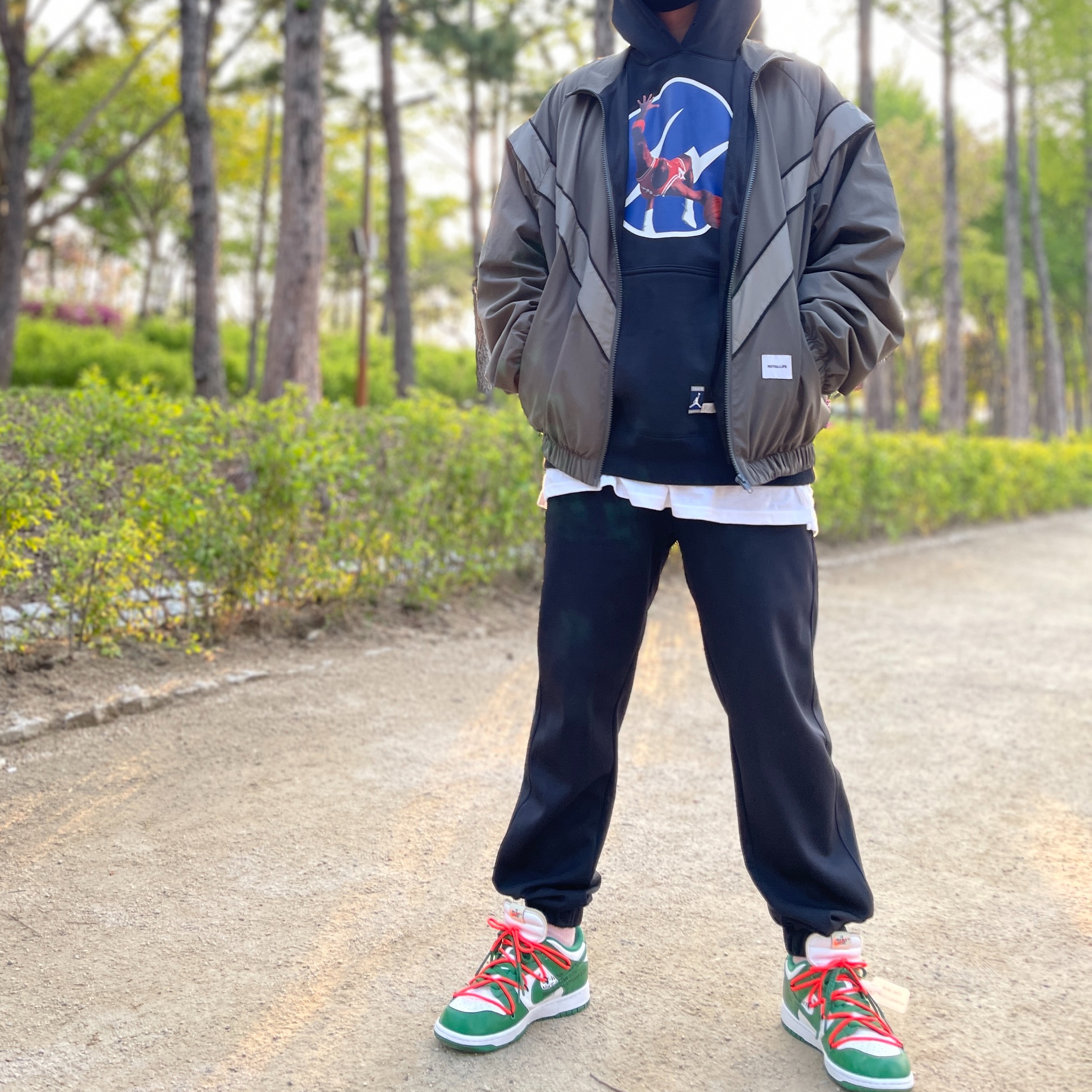 Jordan x Fragment Image Pullover Hoodie Black - Asia, Nike x Off-White Dunk Low Pine Green 착용 스타일