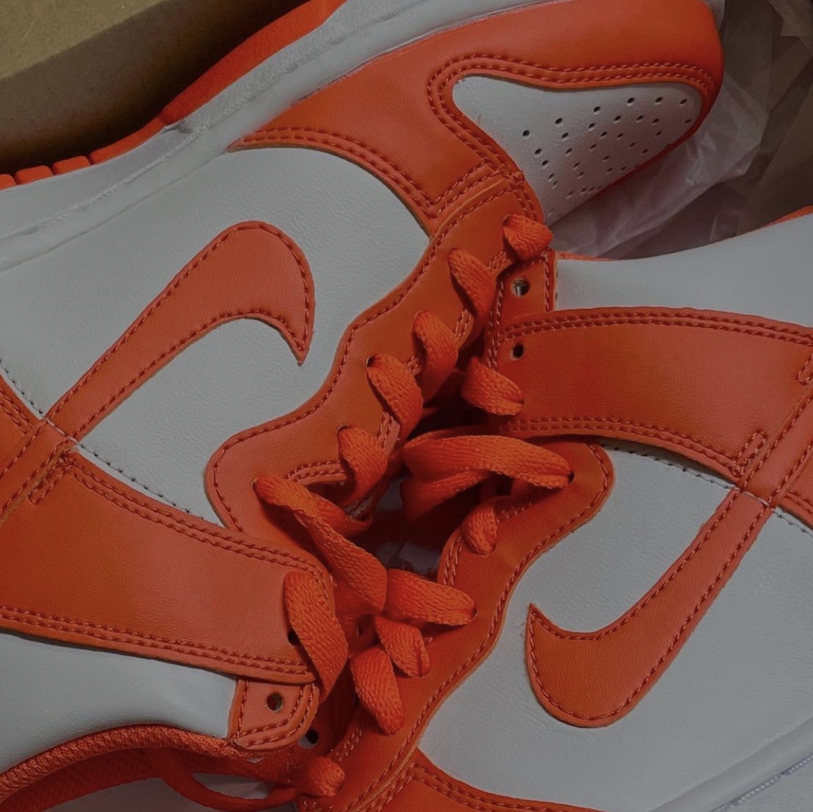 (W) Nike Dunk High Orange Blaze 착용 스타일
