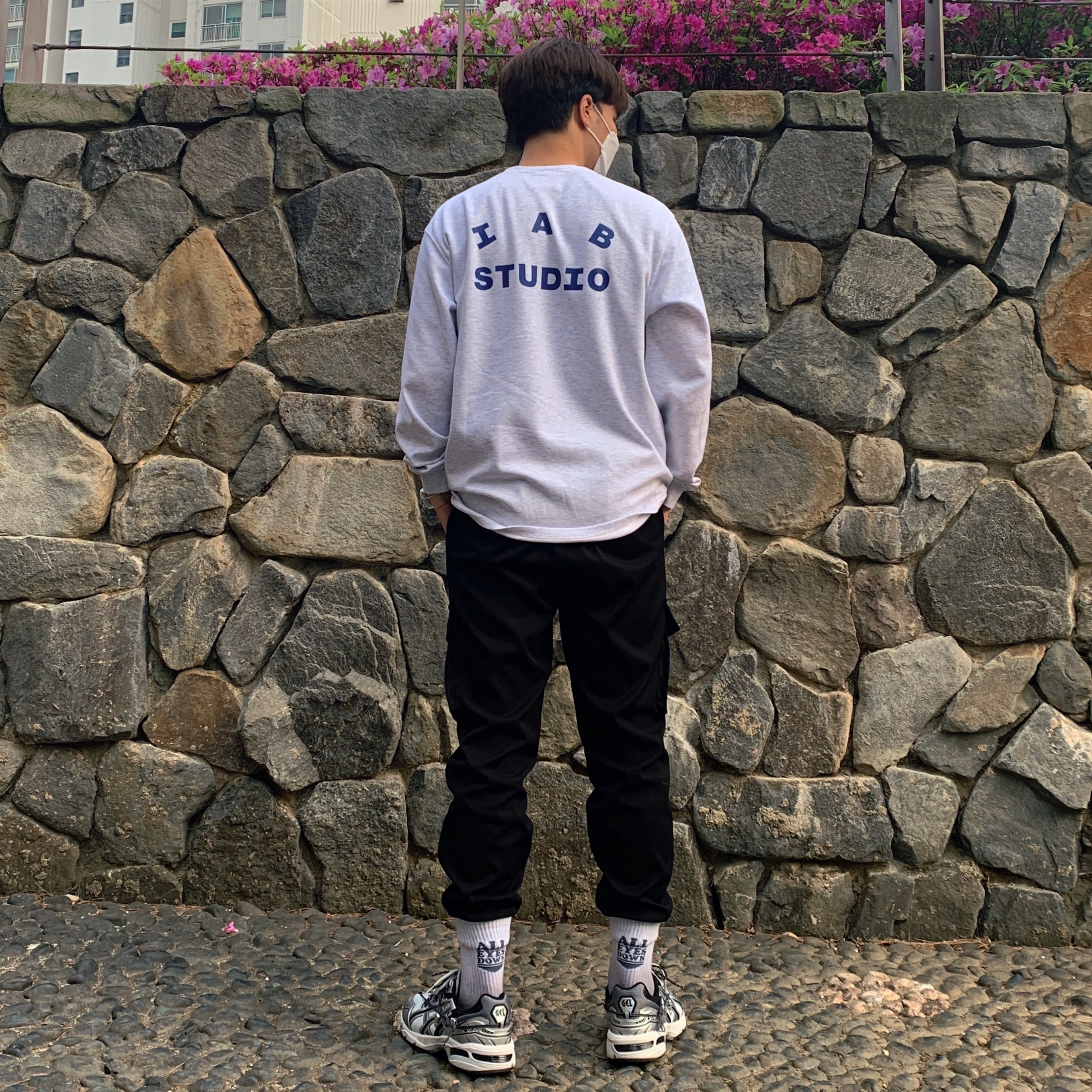 IAB Studio Long Sleeve Light Gray, Asics x Andersson Bell Gel-1090 Glacier Grey Silver 착용 스타일