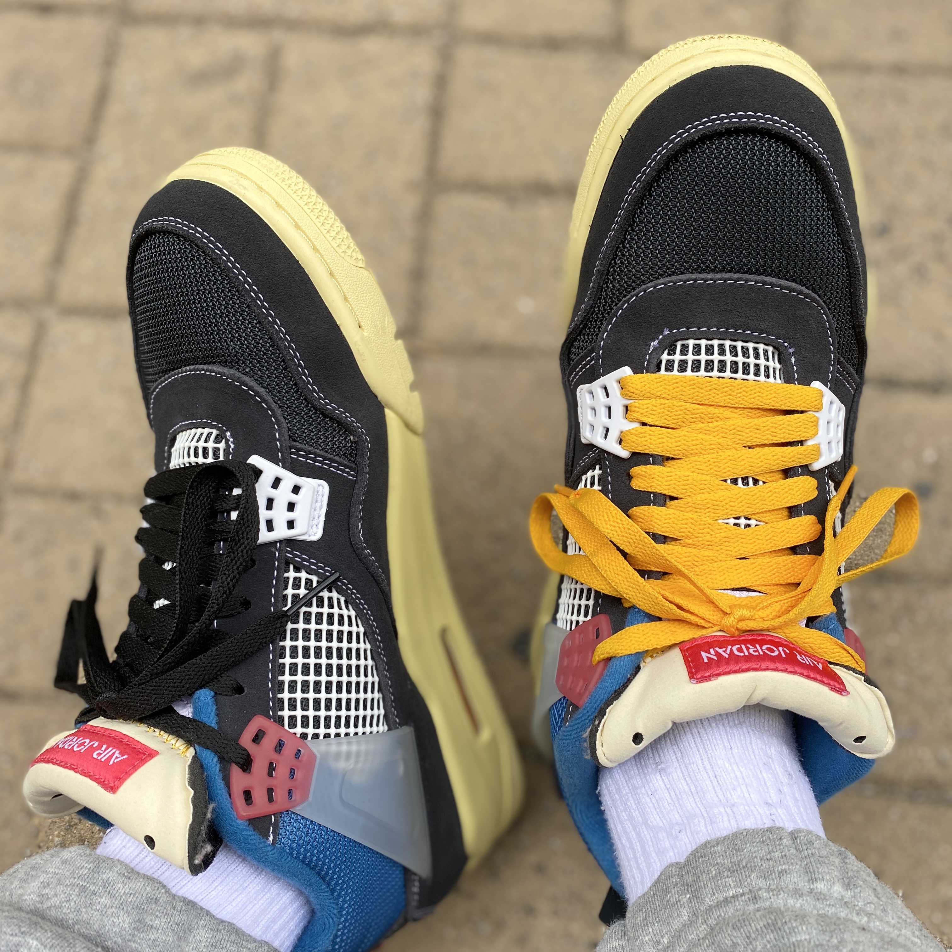 Jordan 4 x Union Retro Off Noir 착용 스타일