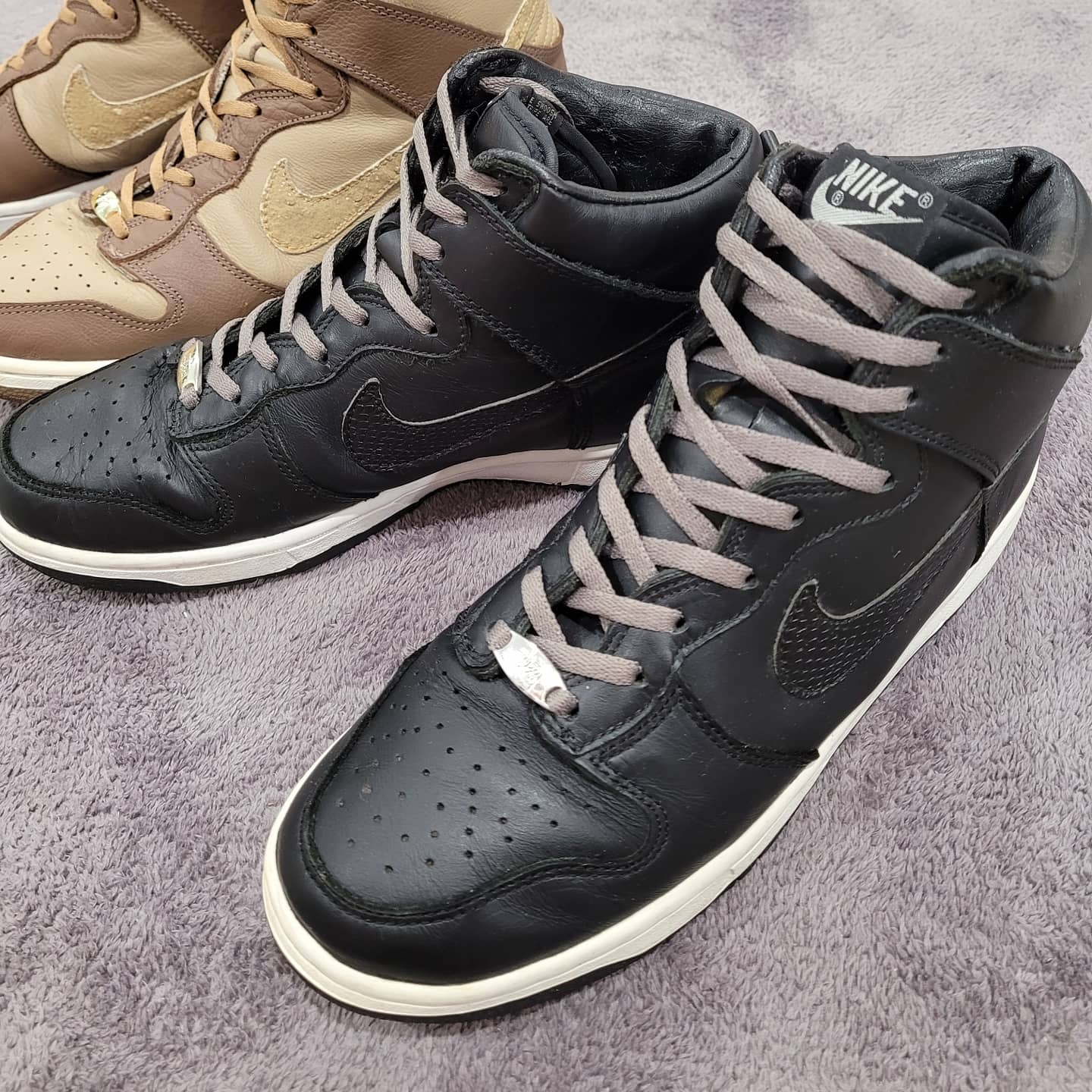 Nike x Stussy Dunk High Plus B Black White 착용 스타일 - 3