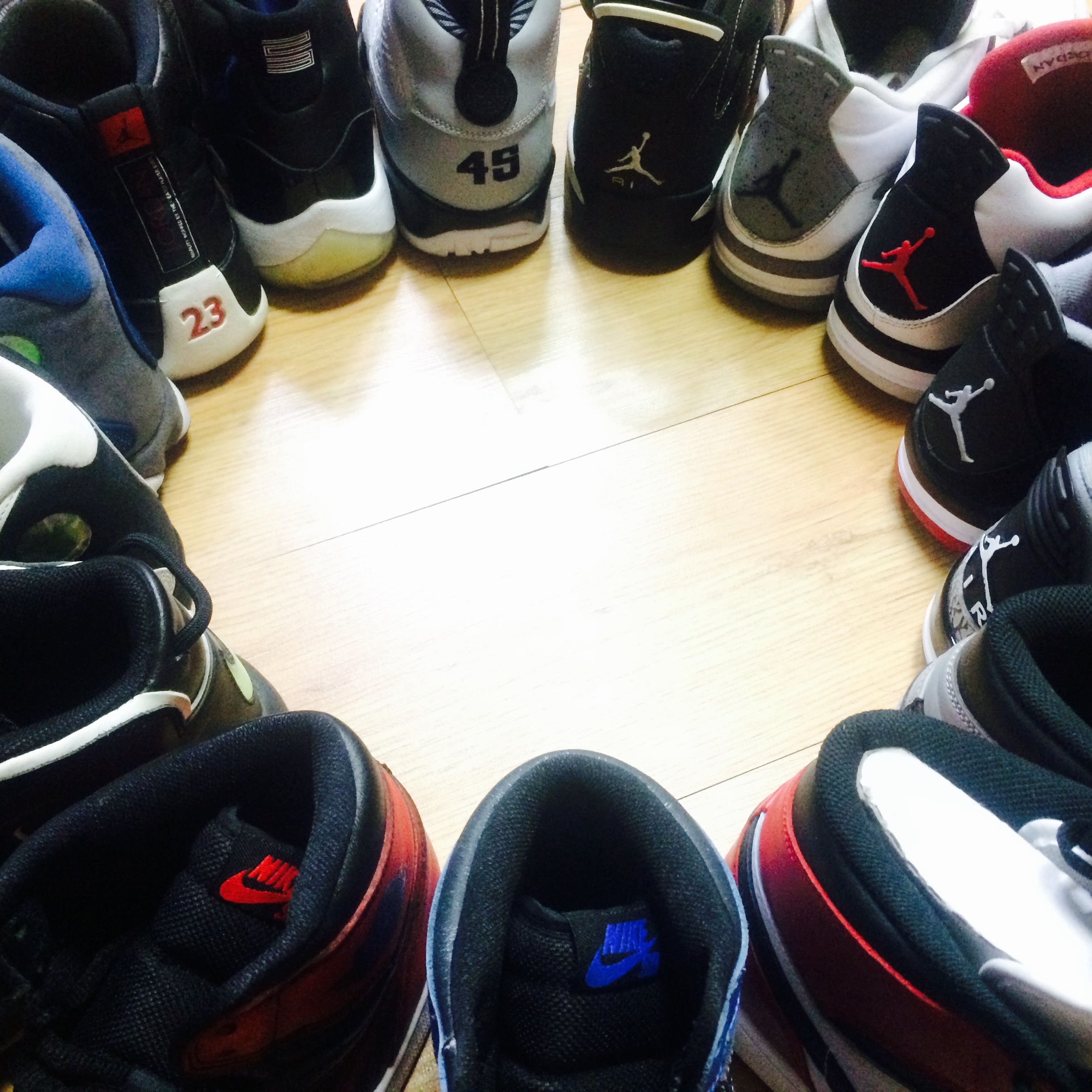 Jordan 11 Retro Space Jam 2009, Jordan 4 Retro Black Cement 2012 착용 스타일 - 2