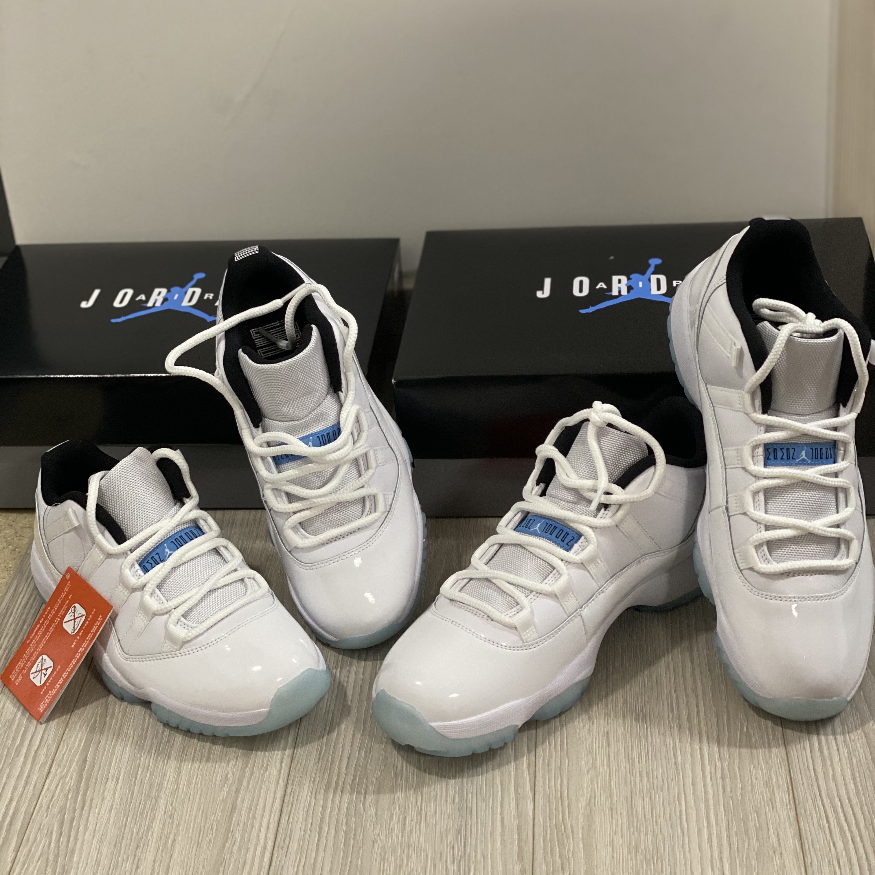 Jordan 11 Retro Low Legend Blue 착용 스타일 - 1