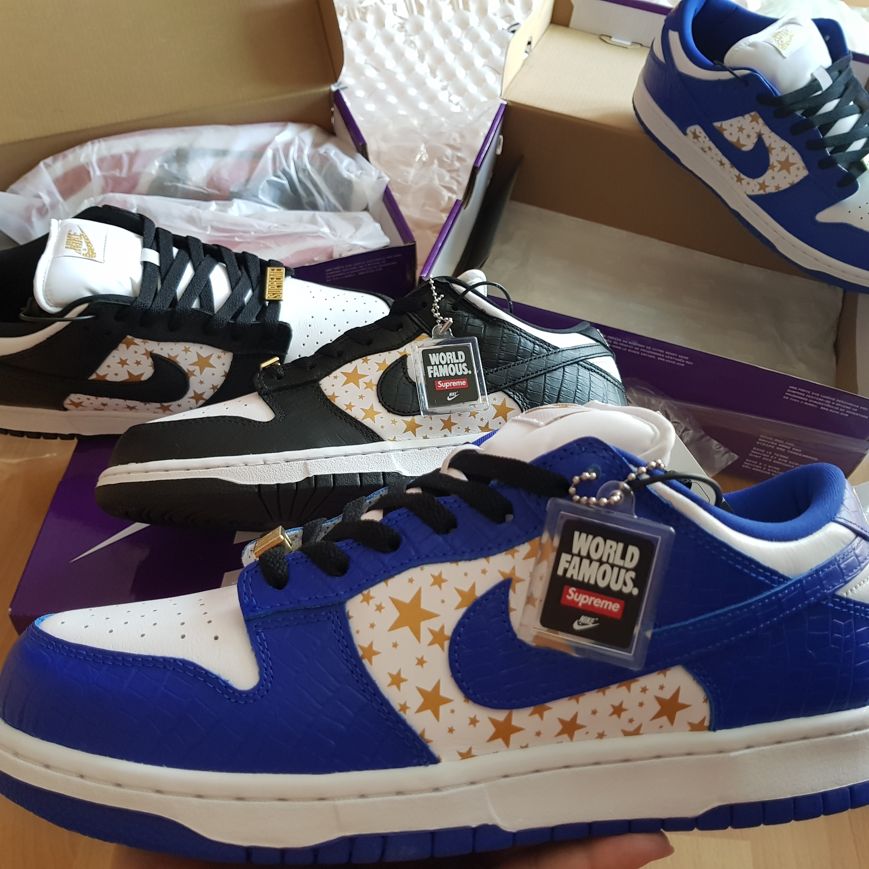 Nike SB Dunk Low Pro Chicago, Nike x Supreme SB Dunk Low Hyper Blue 착용 스타일 - 3