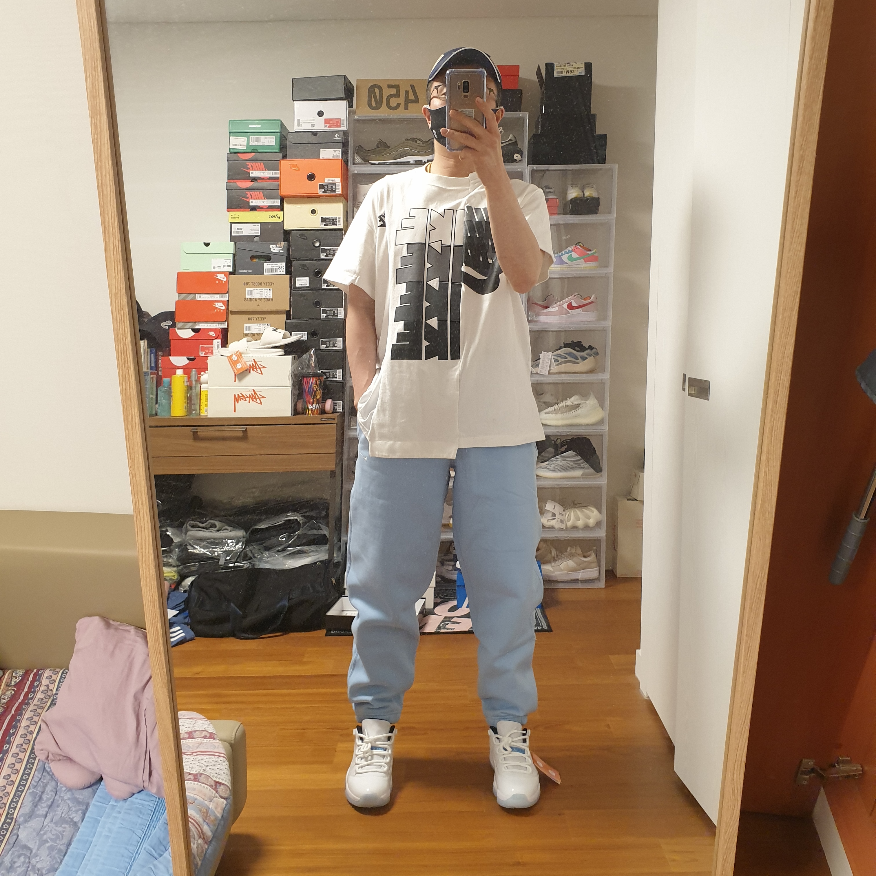 Nike NRG Solo Swoosh Fleece Pants Psychic Blue - US/EU, Jordan 11 Retro Low Legend Blue 착용 스타일 - 2