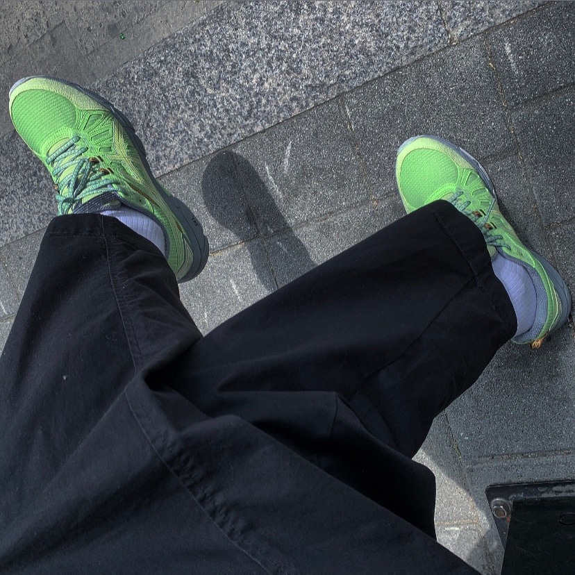 Asics HN1-S Gel-Venture 7 Lime Green Huddle Yellow 착용 스타일