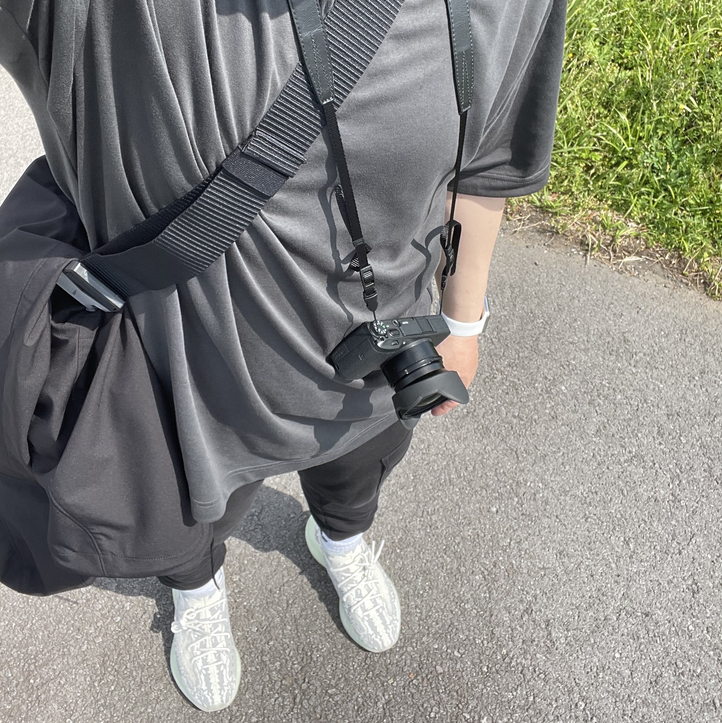 Adidas Yeezy Boost 380 Alien 착용 스타일 - 2