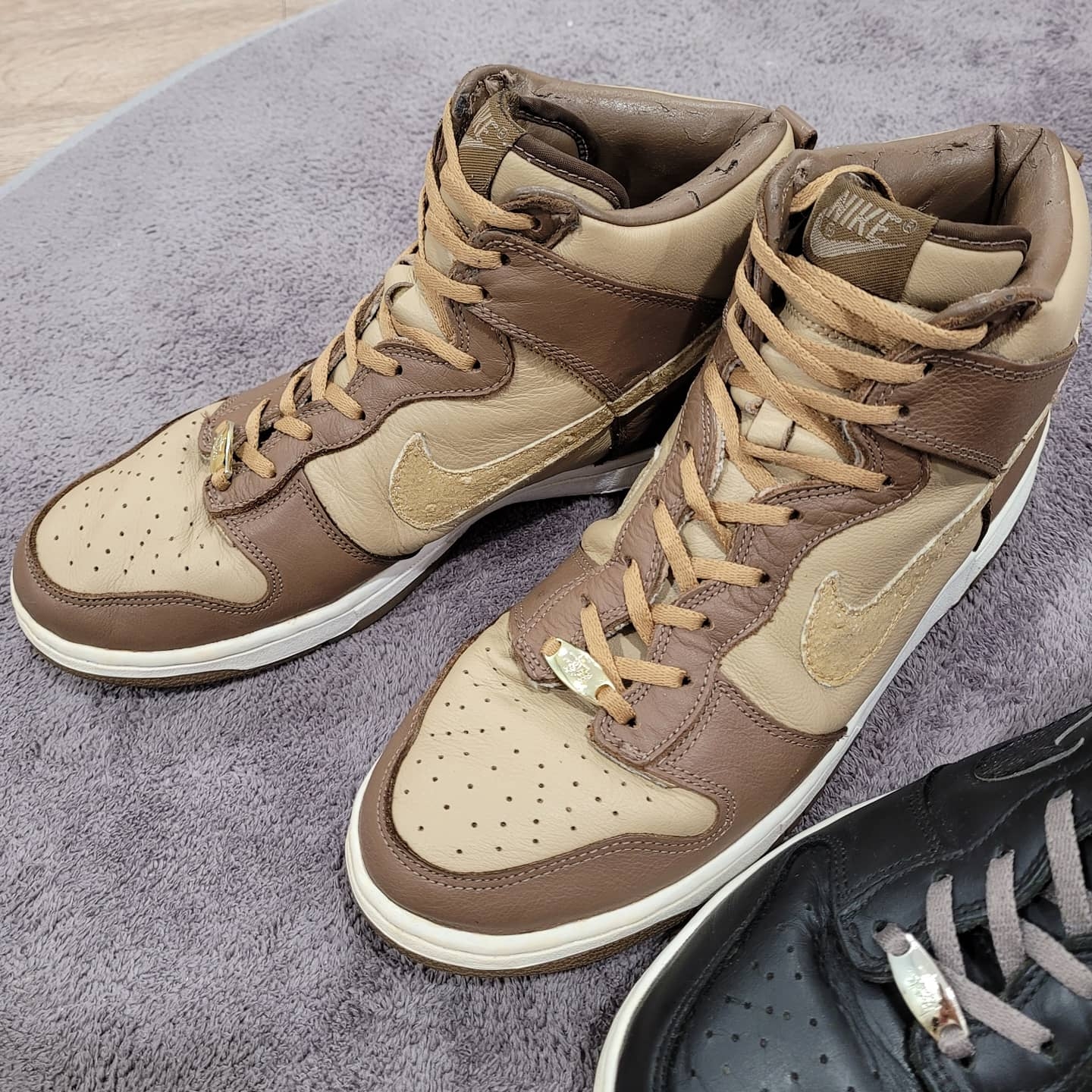 Nike x Stussy Dunk High Plus B Black White 착용 스타일 - 4