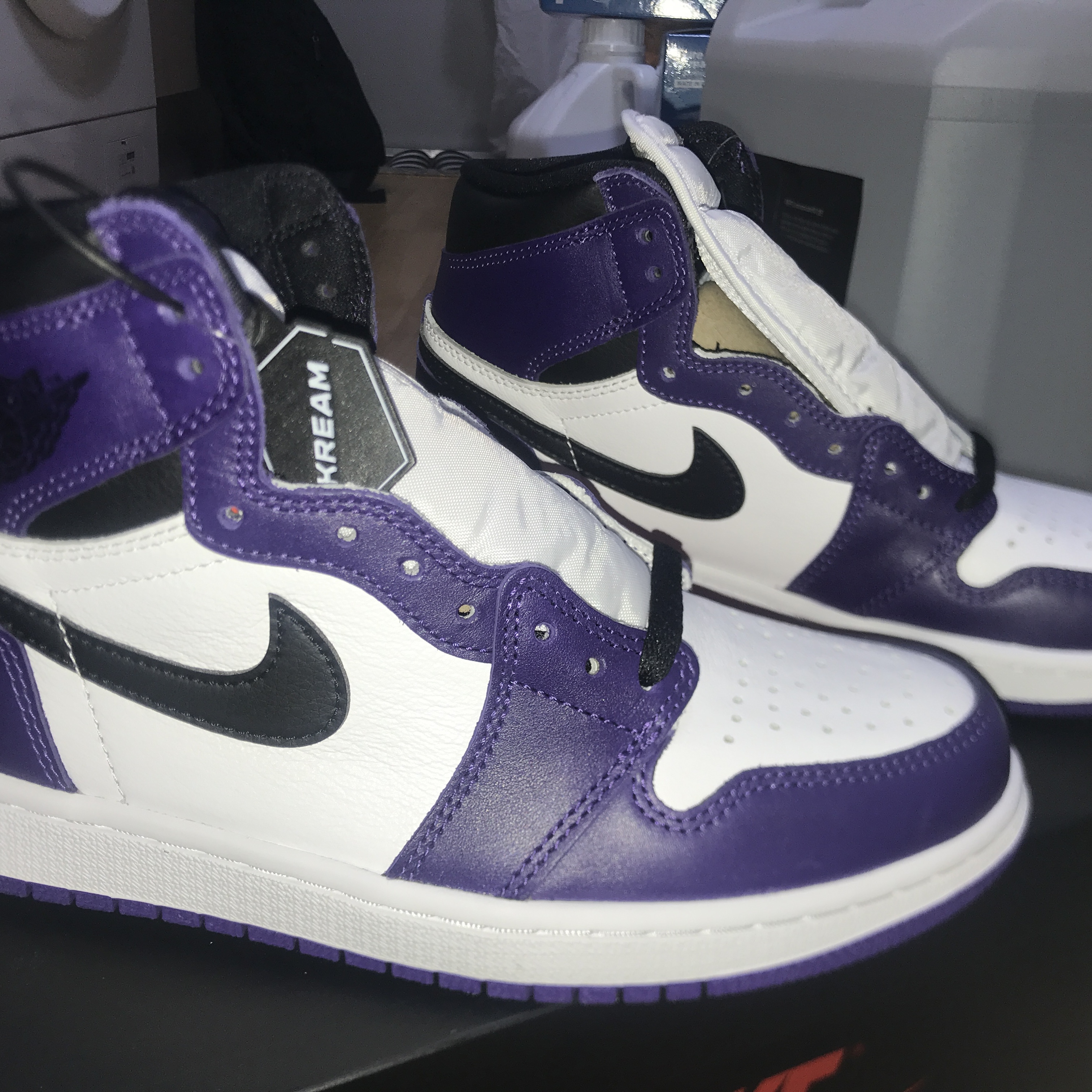 Jordan 1 Retro High OG Court Purple 2020 착용 스타일 - 2