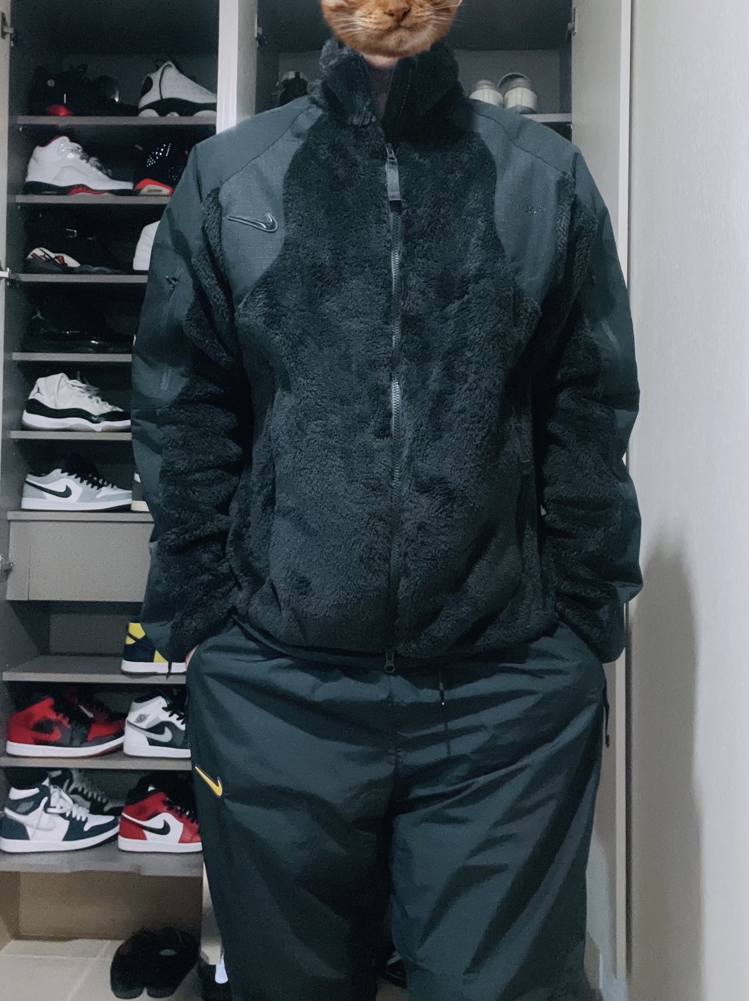 Nike x Drake Nocta Essential T-Shirt Black - Asia, Nike x Drake Nocta NRG Polar Fleece Jacket - Asia 착용 스타일 - 2