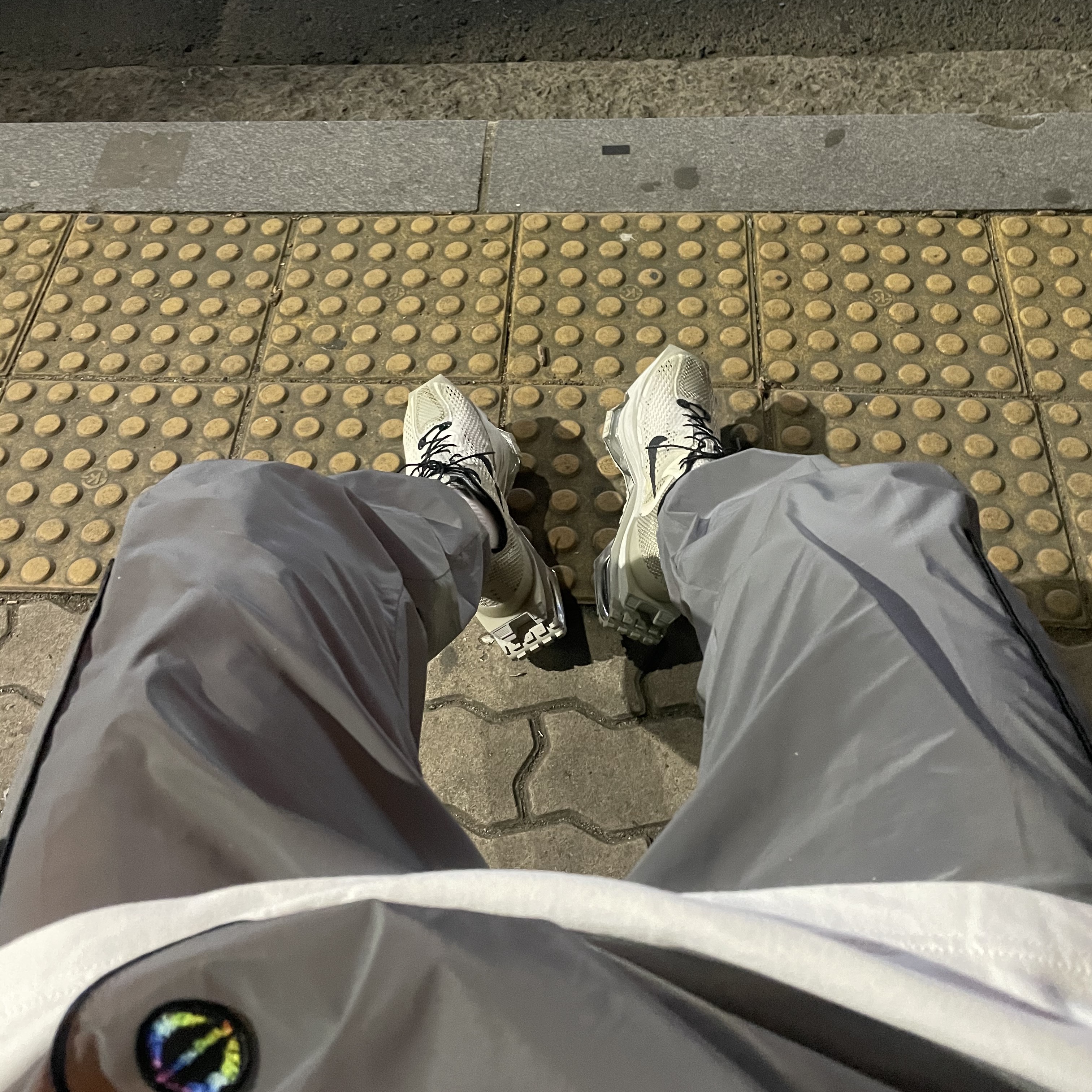 Nike x Matthew M Williams Zoom 004 Stone 착용 스타일 - 2