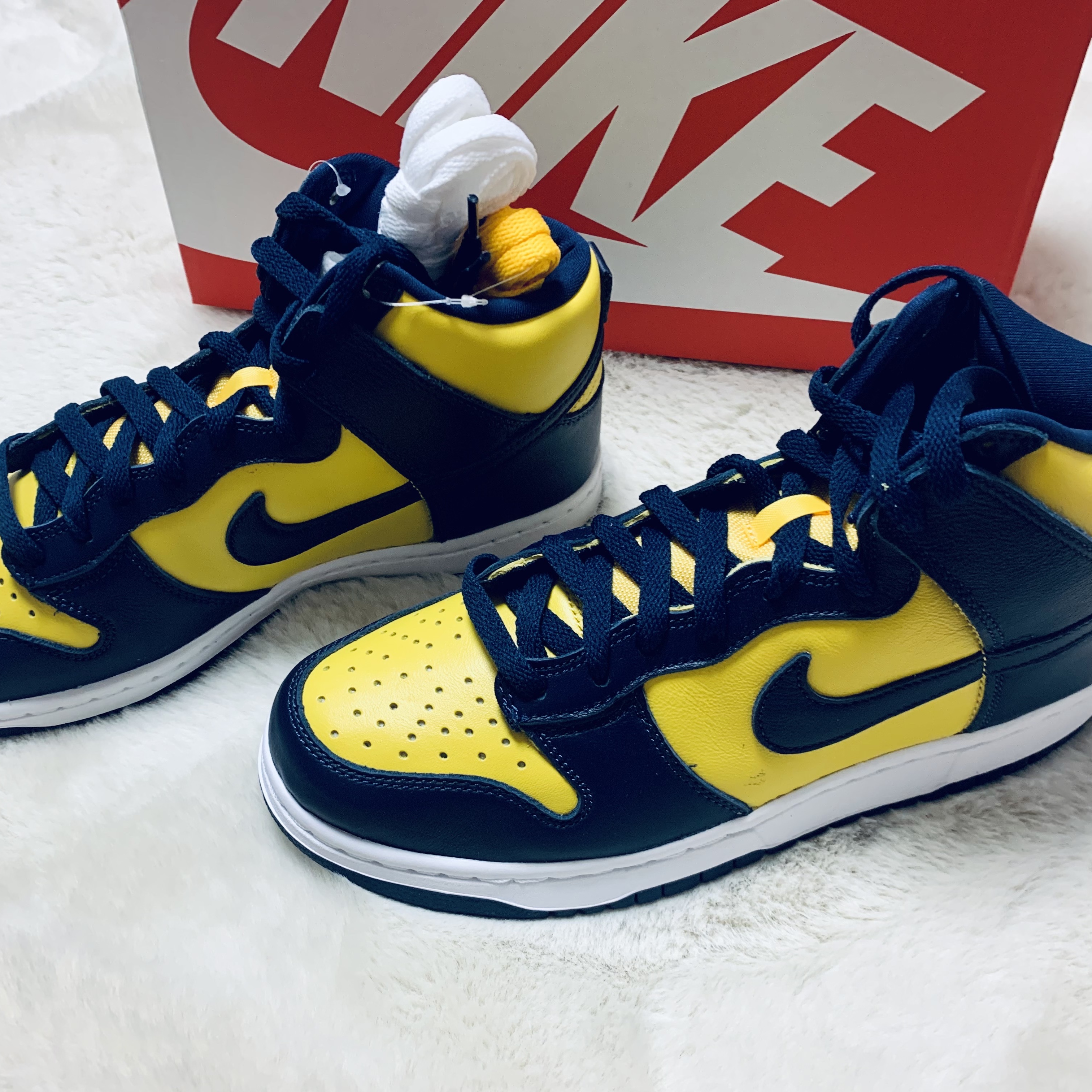 Nike Dunk High SP Maize & Blue 착용 스타일 - 1
