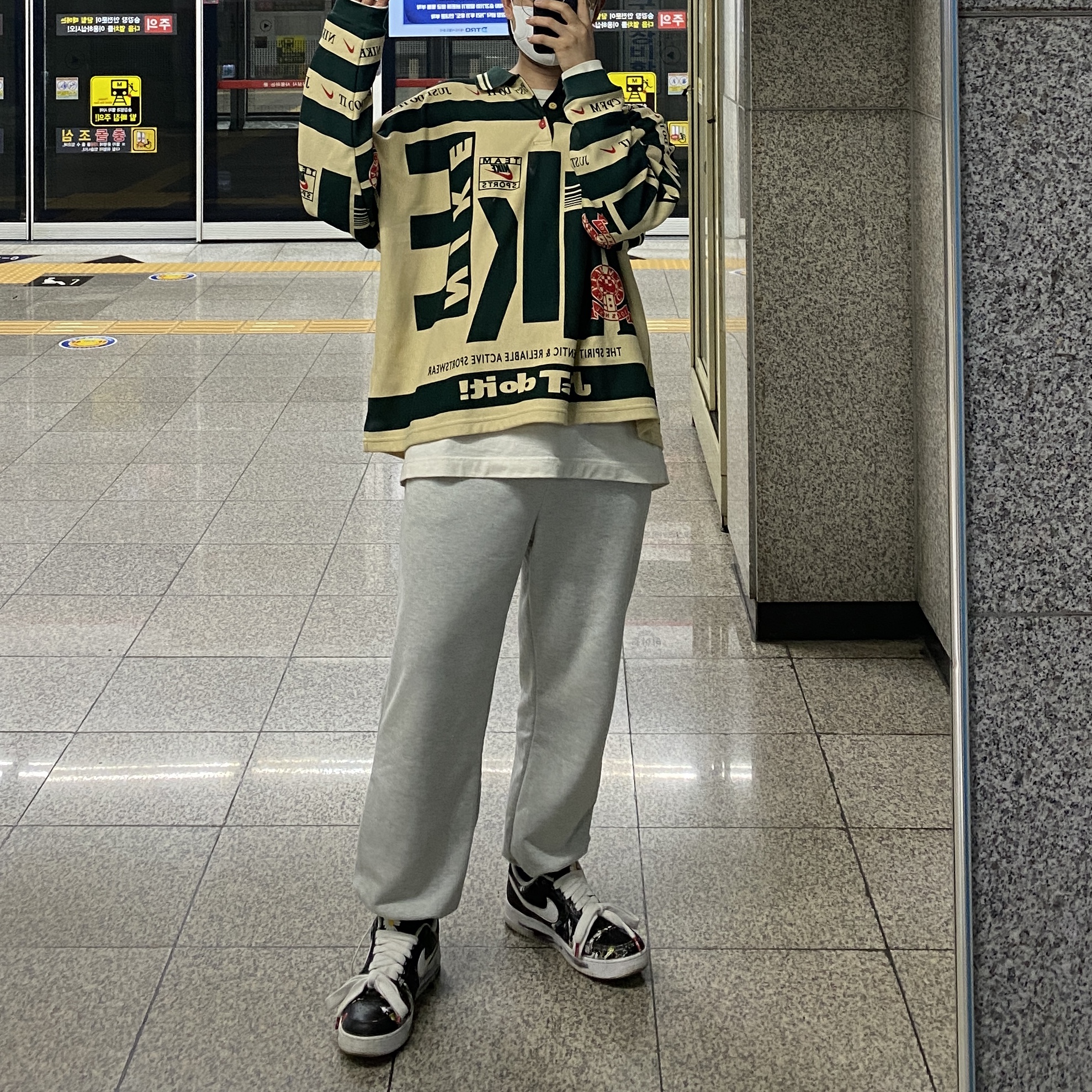 Nike x Cactus Plant Flea Market Long Sleeve Polo Natural - US/EU, Nike x Peaceminusone Air Force 1 Low Para-Noise 착용 스타일 - 5