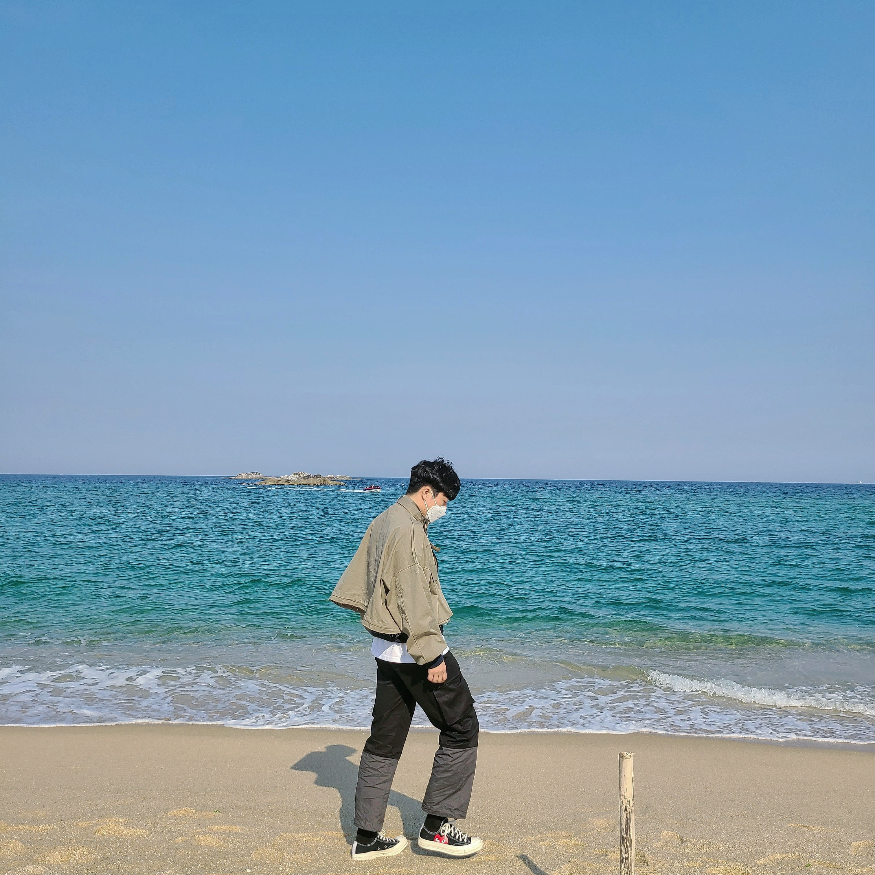 Converse x Play Comme des Garcons Chuck 70 Ox Black 착용 스타일