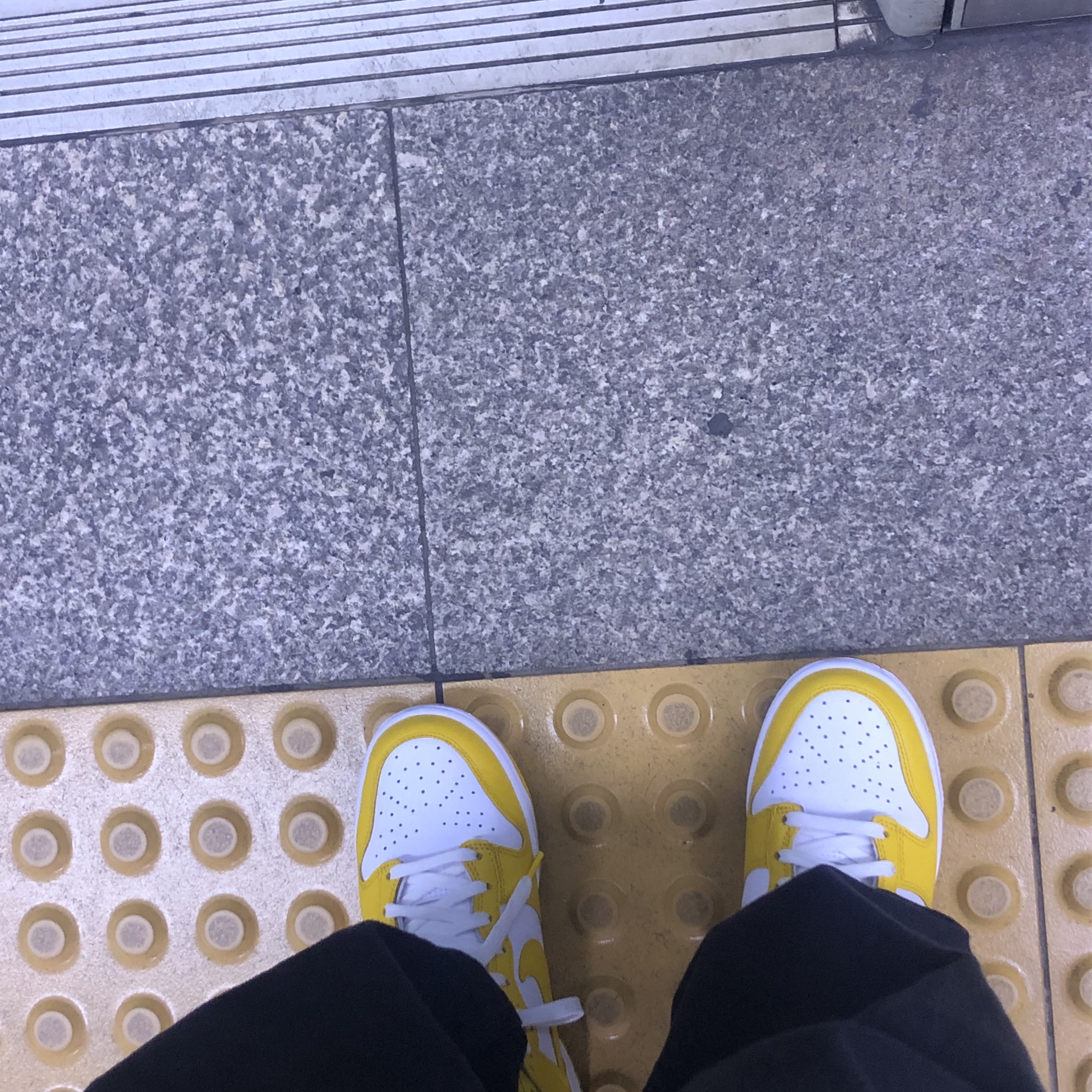 (W) Nike Dunk High Dark Sulfur 착용 스타일