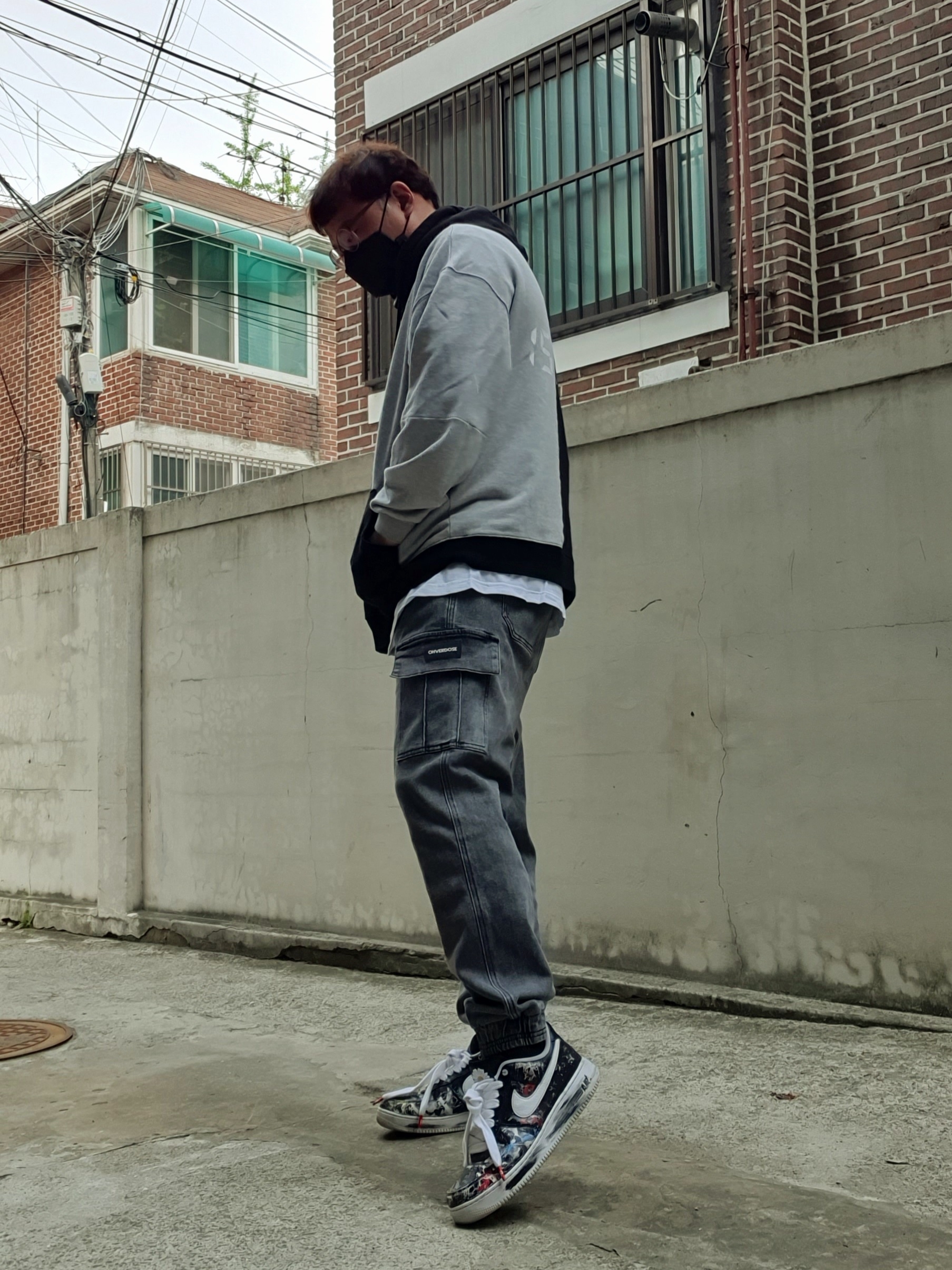 Nike x Peaceminusone Air Force 1 Low Para-Noise 착용 스타일