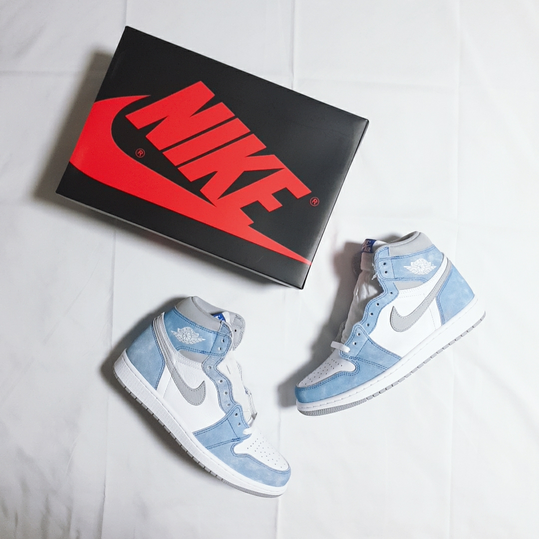 (GS) Jordan 1 Retro High OG Hyper Royal, Jordan 1 Retro High OG Hyper Royal 착용 스타일 - 4