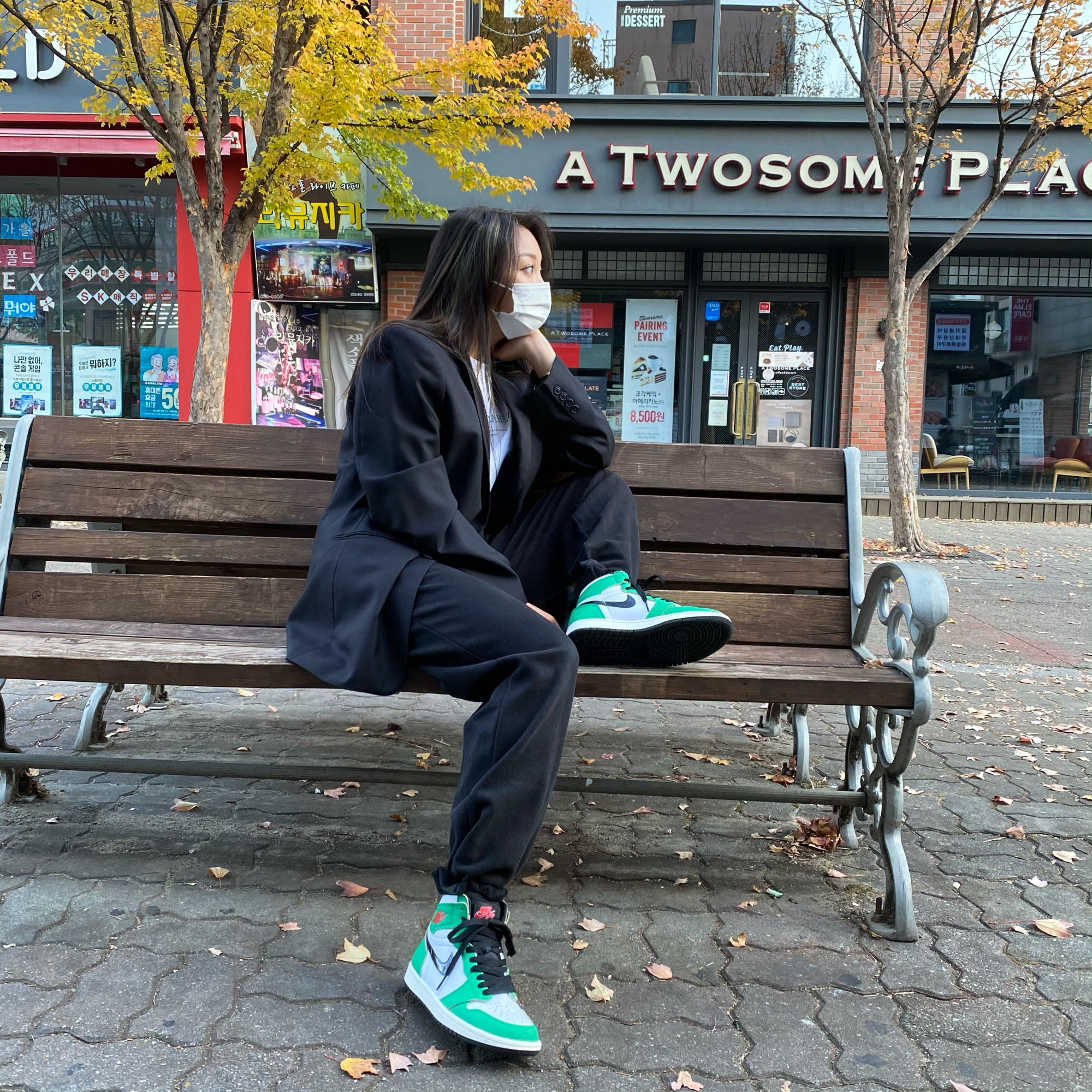(W) Jordan 1 Retro High OG Lucky Green 착용 스타일 - 2