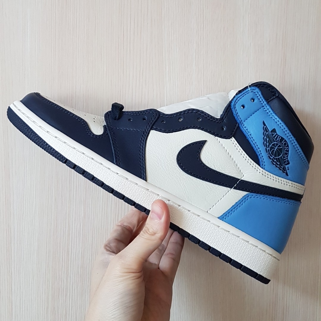Jordan 1 Retro High Obsidian UNC, (GS) Jordan 1 Retro High Obsidian UNC 착용 스타일