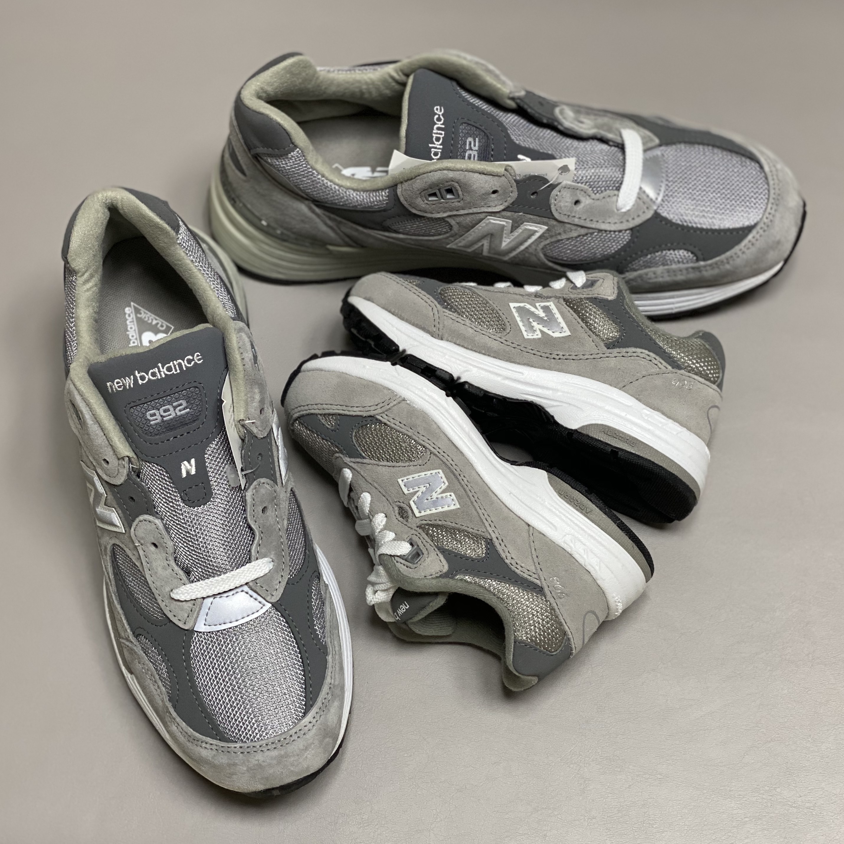 New Balance 992 Made in USA Grey - D Standard 착용 스타일 - 3