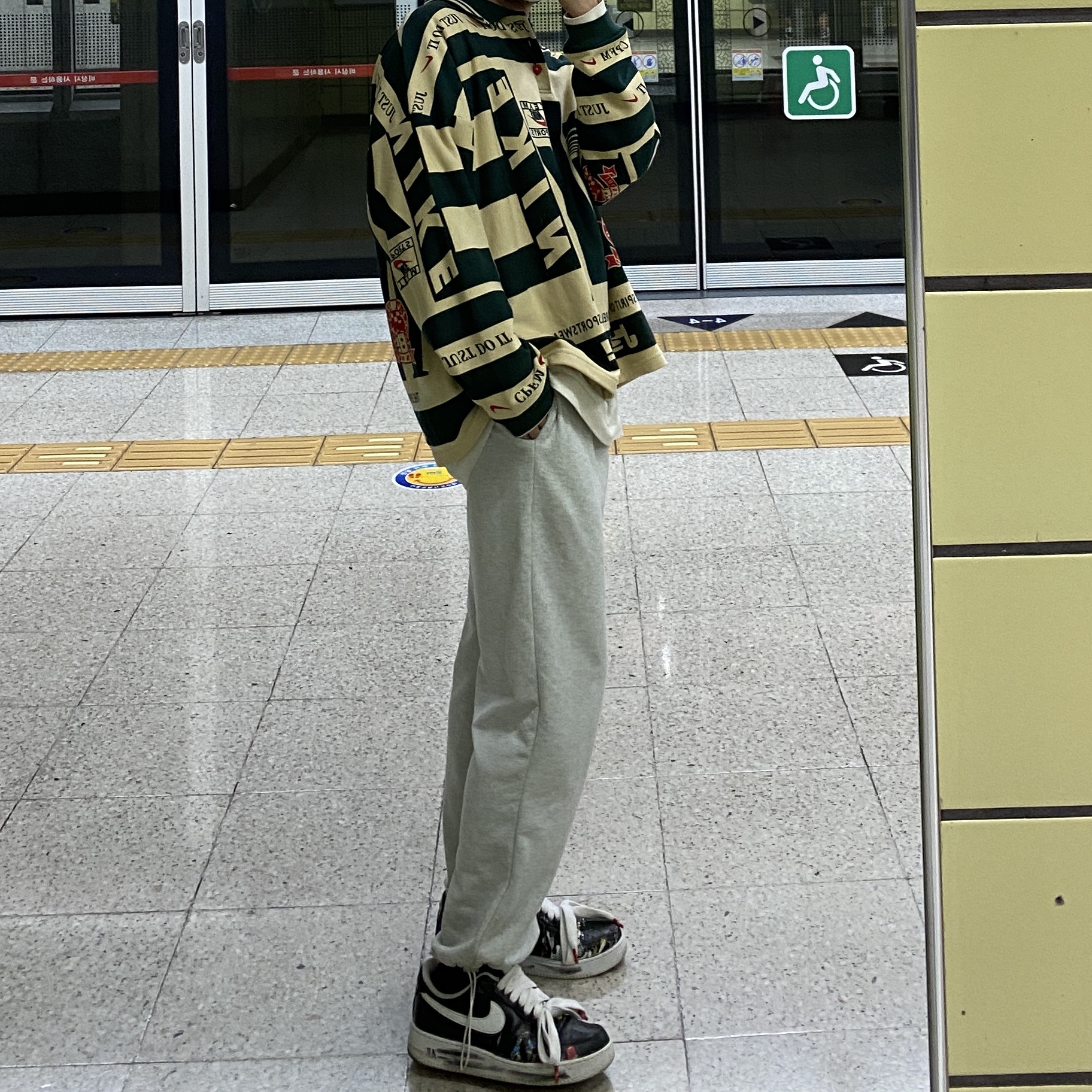 Nike x Cactus Plant Flea Market Long Sleeve Polo Natural - US/EU, Nike x Peaceminusone Air Force 1 Low Para-Noise 착용 스타일 - 4