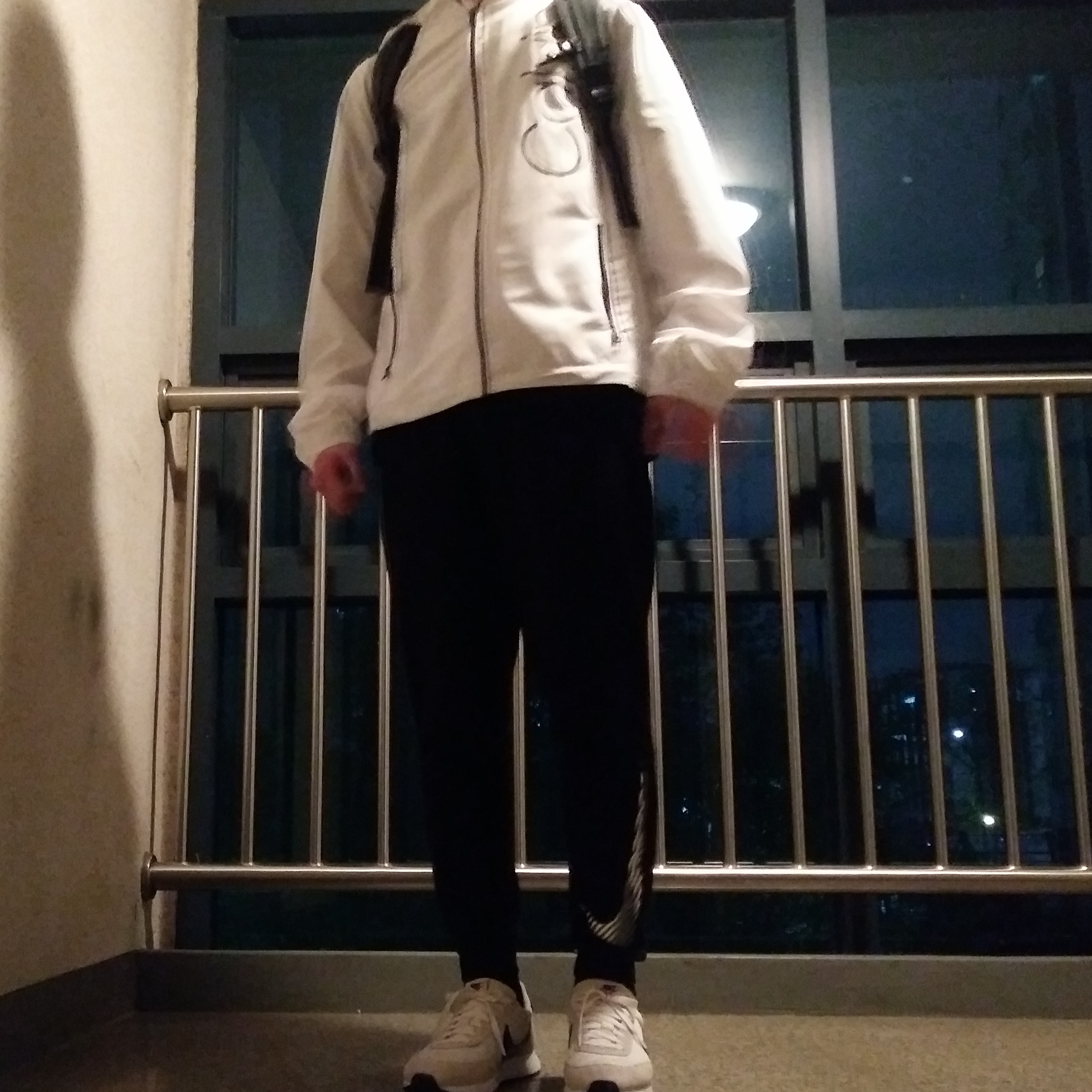 Nike Air Tailwind 79 White Phantom Black 착용 스타일