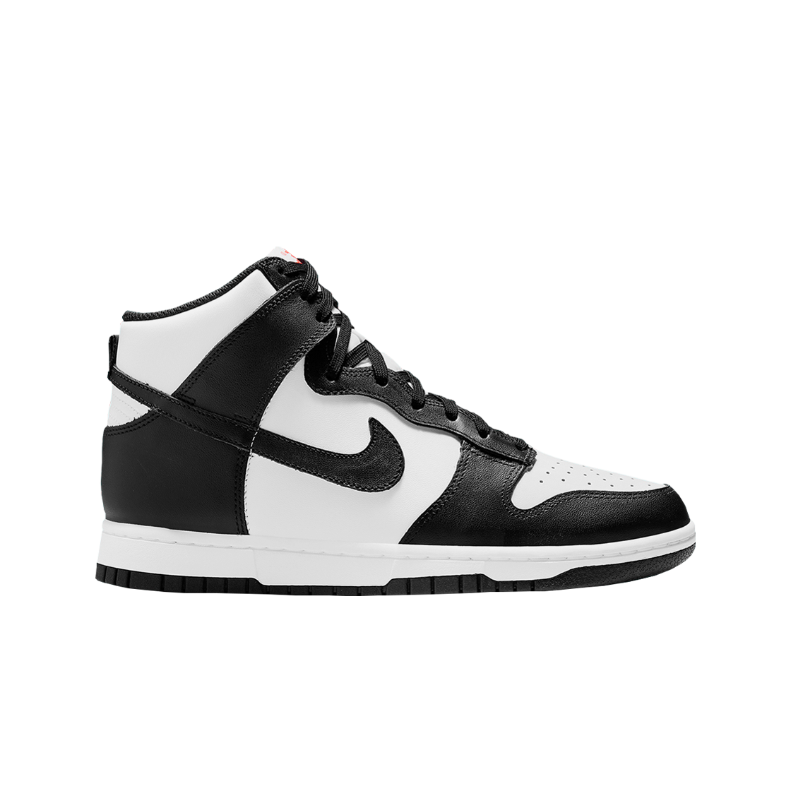 나이키 덩크 하이 레트로 블랙 앤 화이트(Nike Dunk High Retro Black and White)