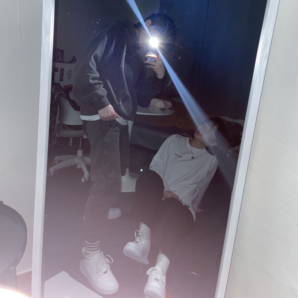 IAB Studio Blocked Pigment Sweatpants Black, Nike Air Force 1 '07 Low White 착용 스타일