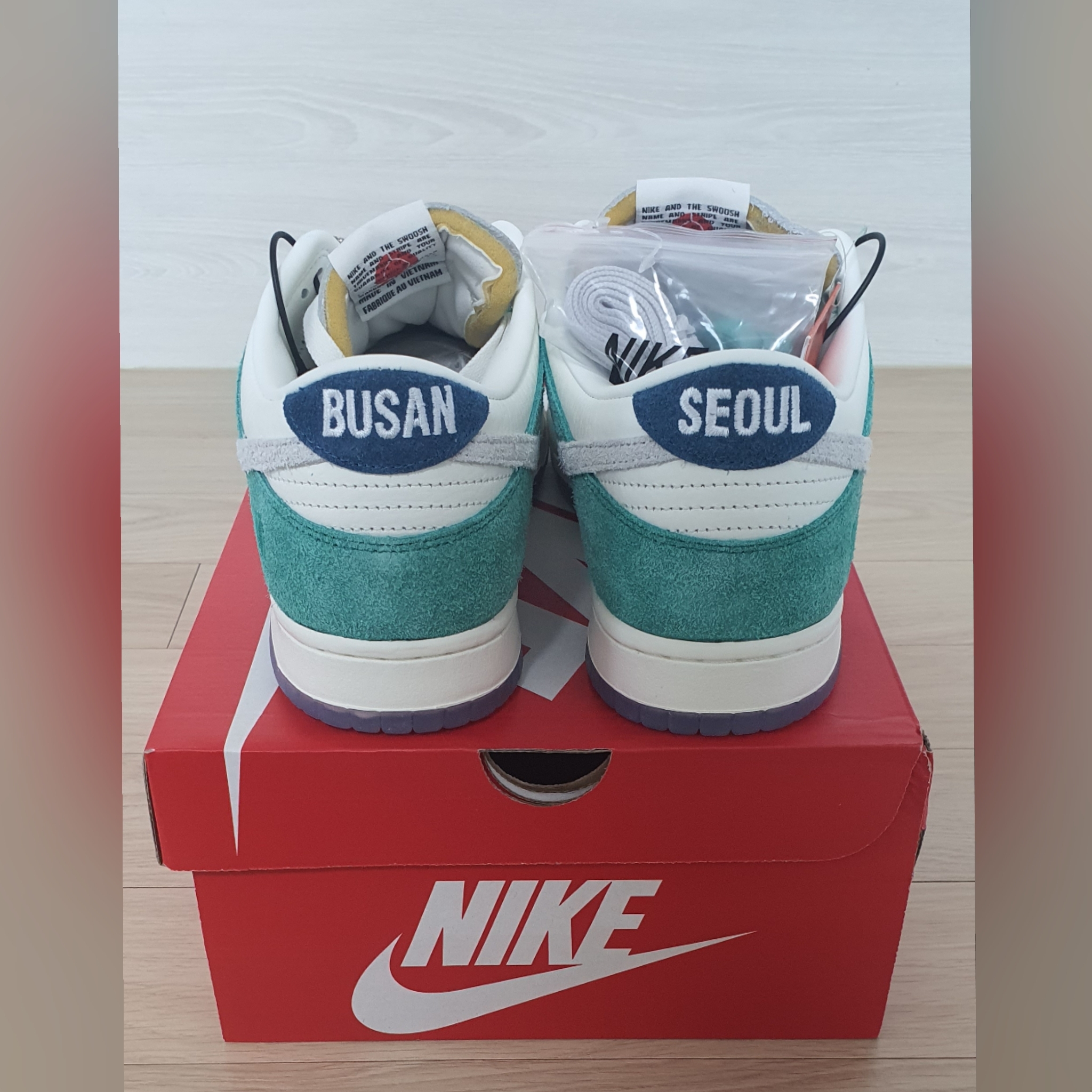 Nike x Kasina Dunk Low Road Sign - Kasina Exclusive 착용 스타일 - 5
