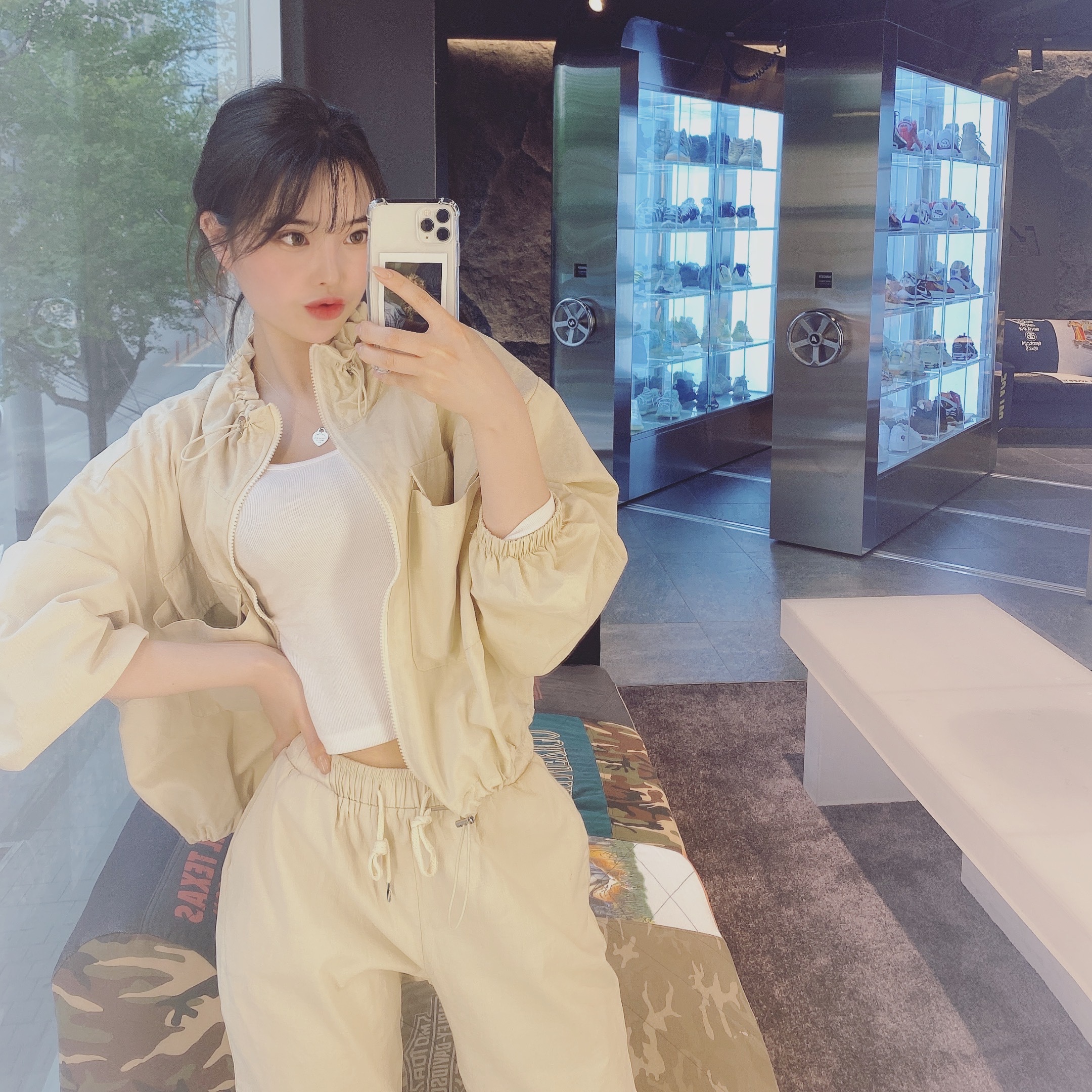 Nike Blazer Mid '77 Vintage Popcorn 착용 스타일 - 1