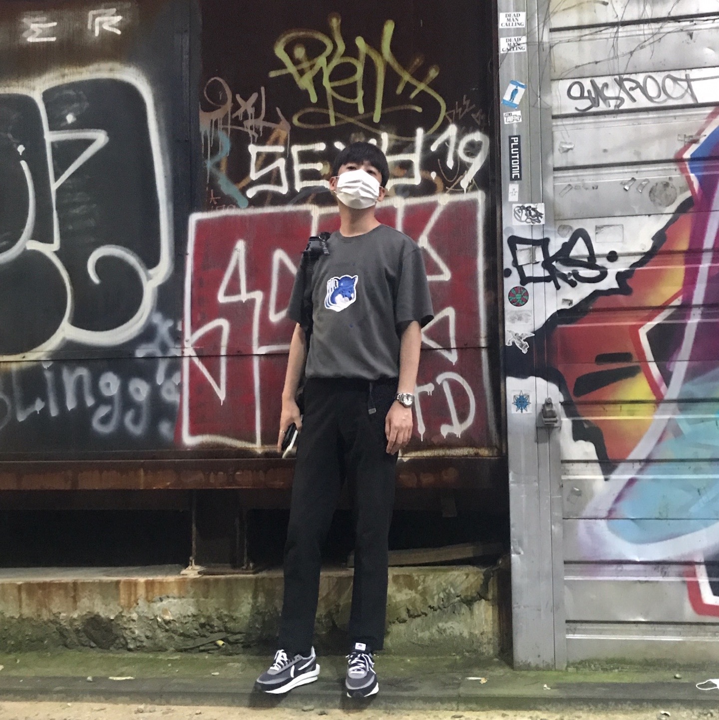 Maison Kitsune x Ader Error Triple Fox Head Logo T-Shirt Grey, Nike x Sacai LDWaffle Black 착용 스타일