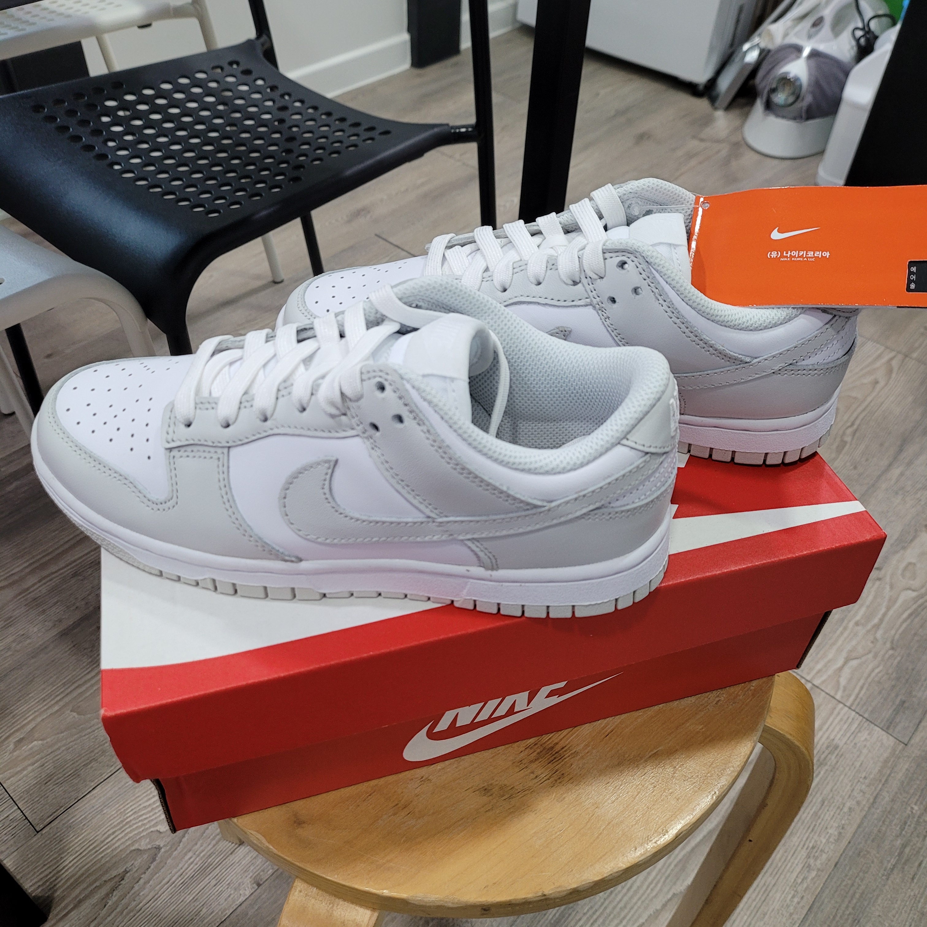 (W) Nike Dunk Low Photon Dust 착용 스타일