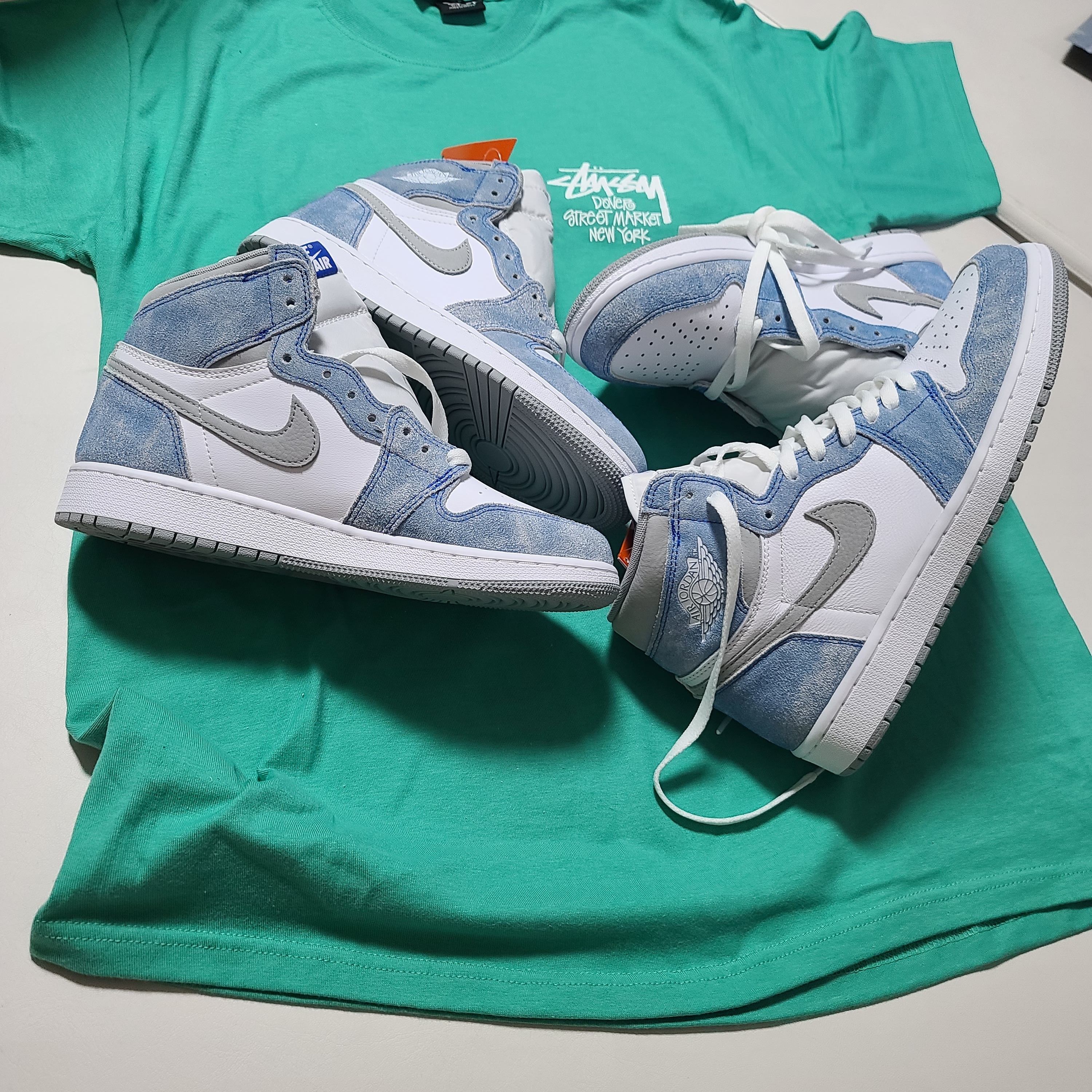 Jordan 1 Retro High OG Hyper Royal, (GS) Jordan 1 Retro High OG Hyper Royal 착용 스타일