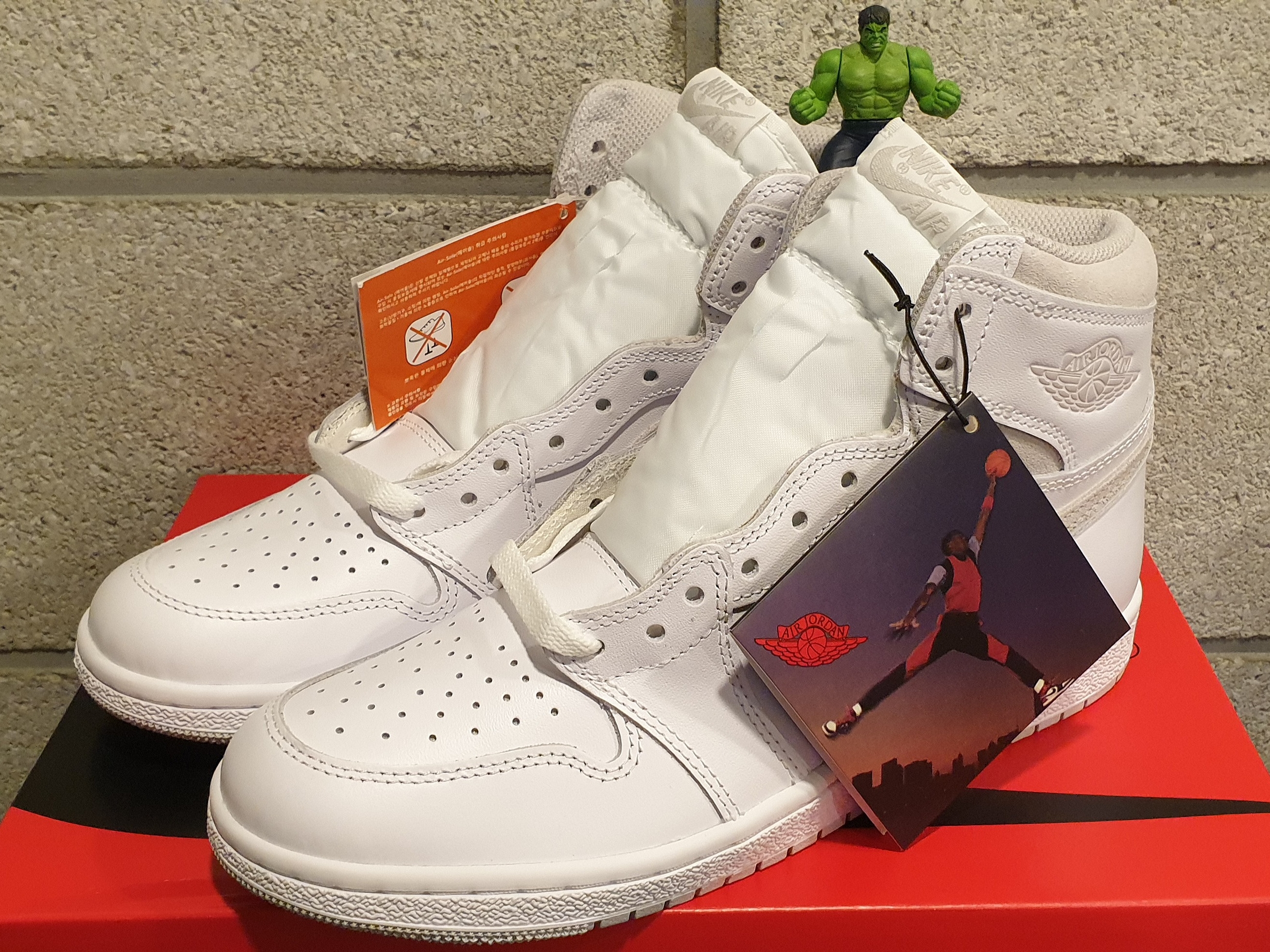 Jordan 1 High 85 Neutral Grey 착용 스타일 - 1