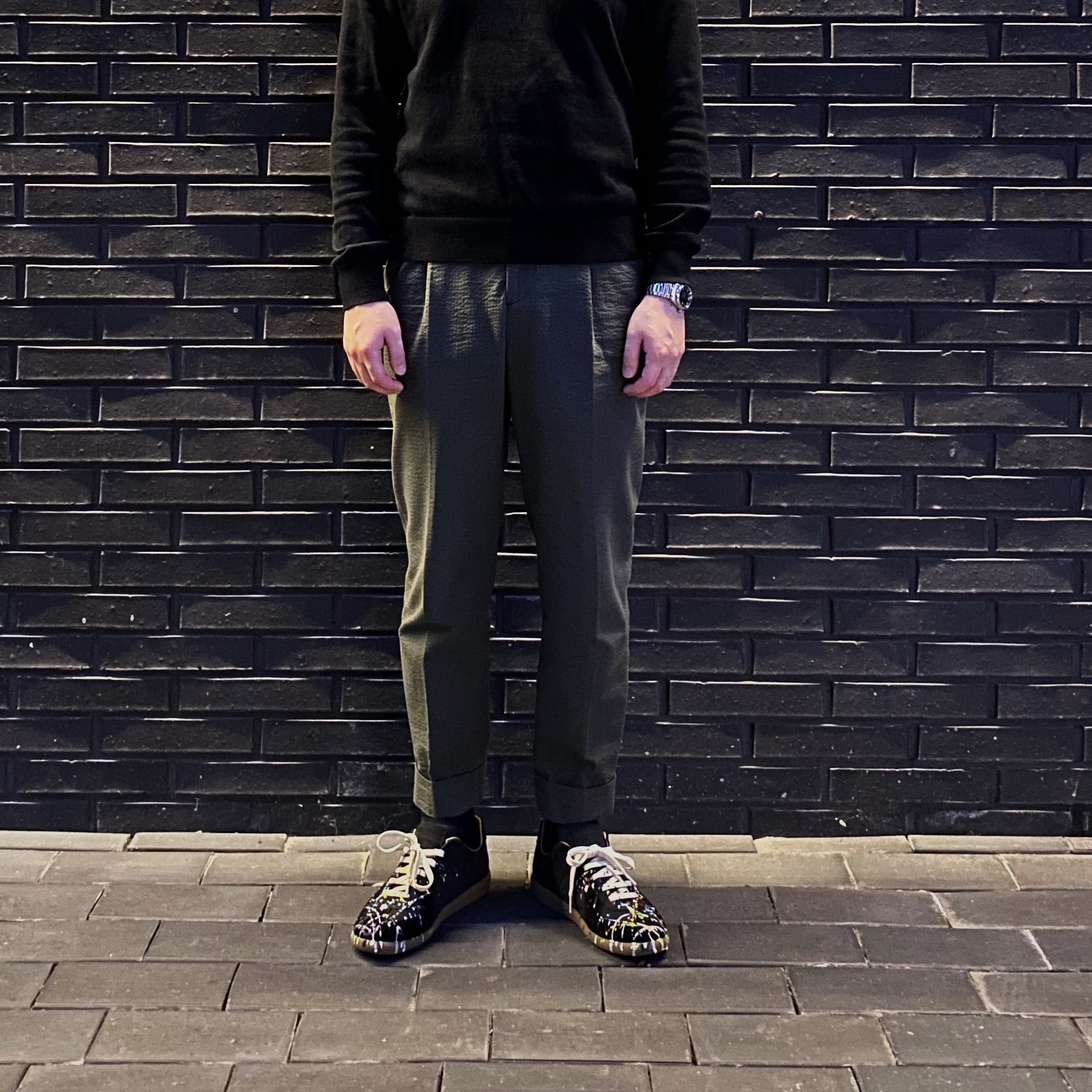 Maison Margiela Replica Paint Drop Sneakers Black 착용 스타일