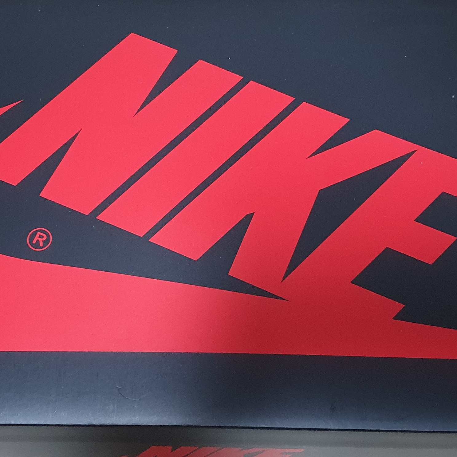 Jordan 1 Retro High OG Hyper Royal 착용 스타일 - 1