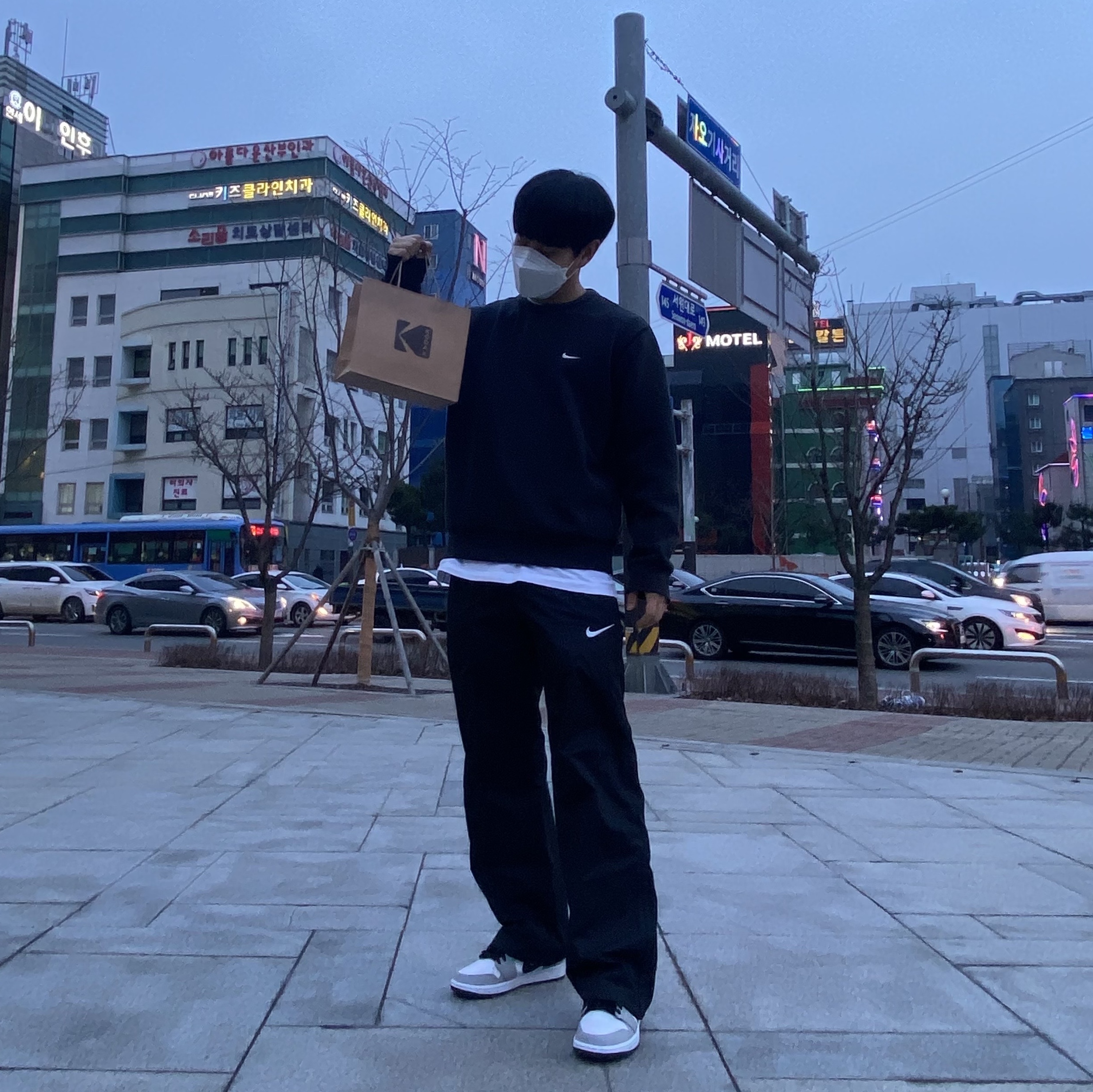Jordan 1 Low Light Smoke Grey 착용 스타일