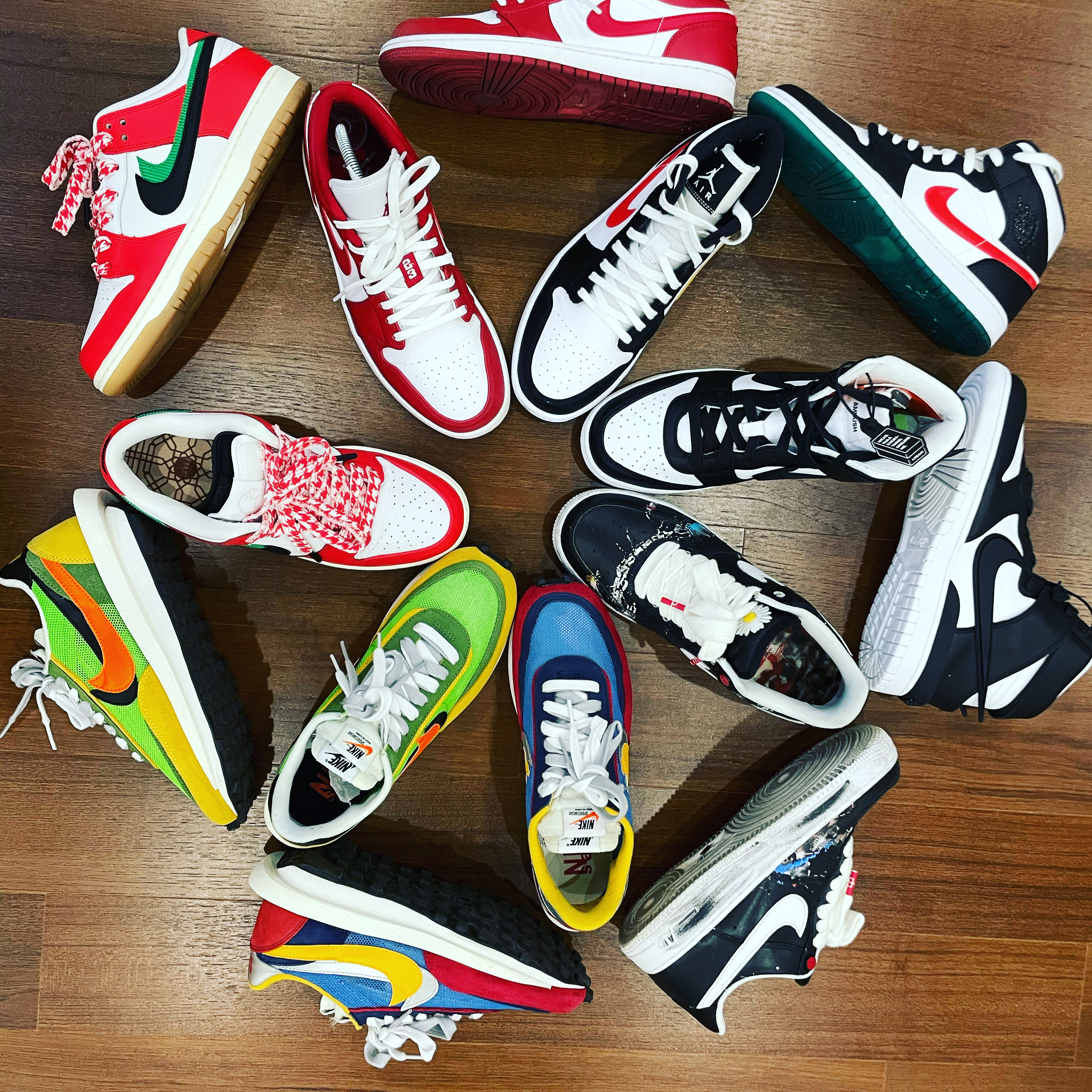 Nike x Sacai LDWaffle Blue Multi, Nike x Peaceminusone Air Force 1 Low Para-Noise 착용 스타일