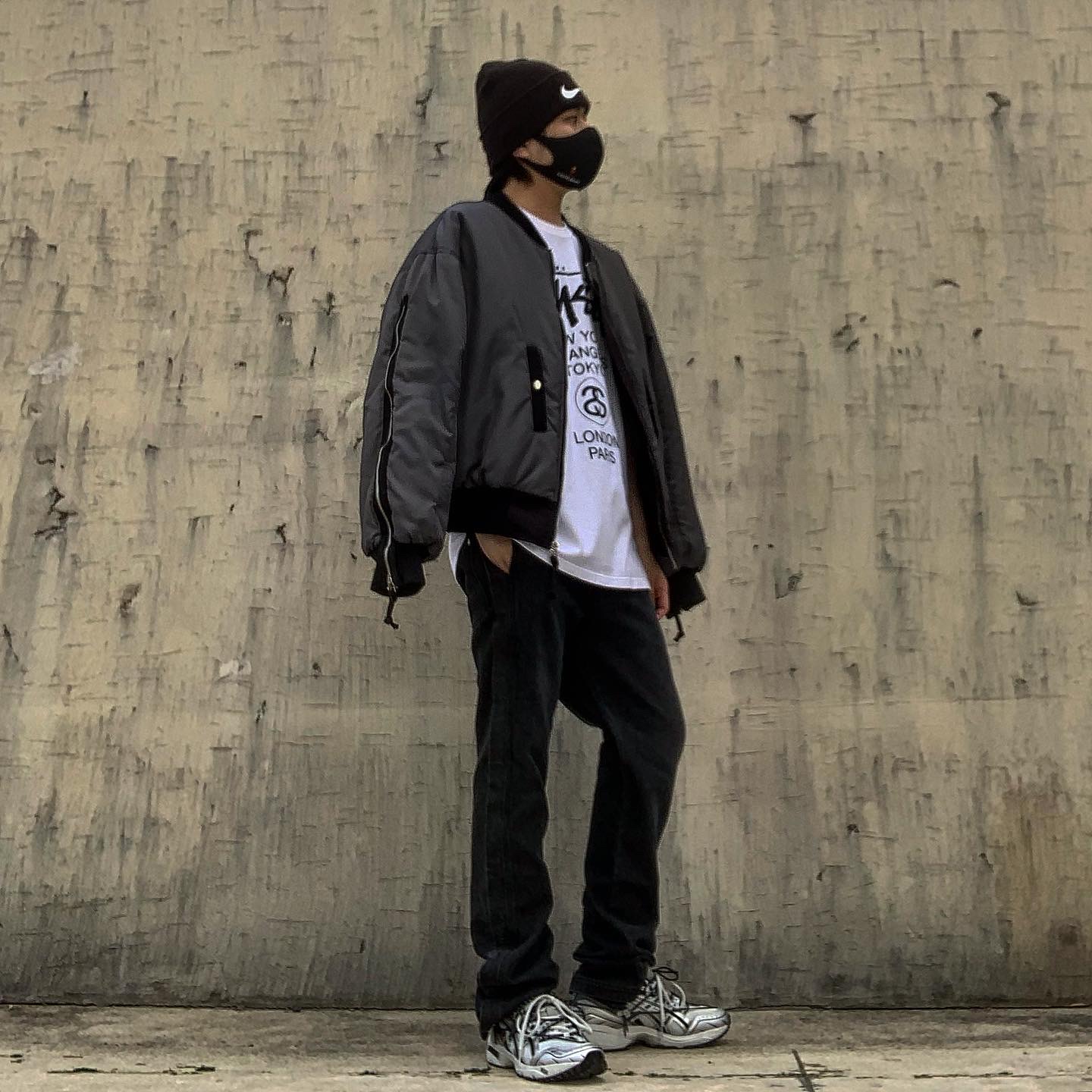 Nike x Stussy Cuff Beanie Black, Asics x Andersson Bell Gel-1090 Glacier Grey Silver 착용 스타일 - 4