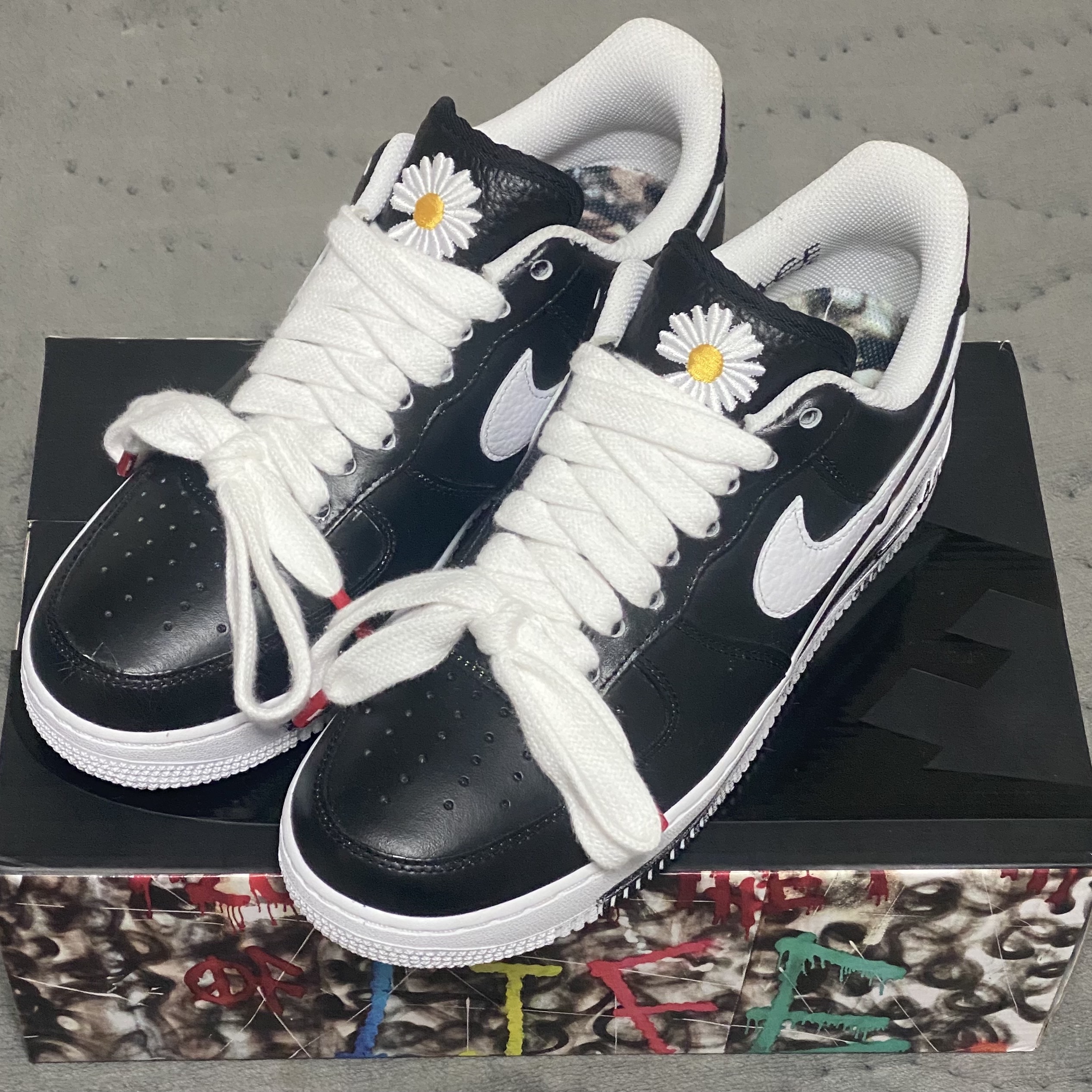 Nike x Peaceminusone Air Force 1 Low Para-Noise 착용 스타일 - 1
