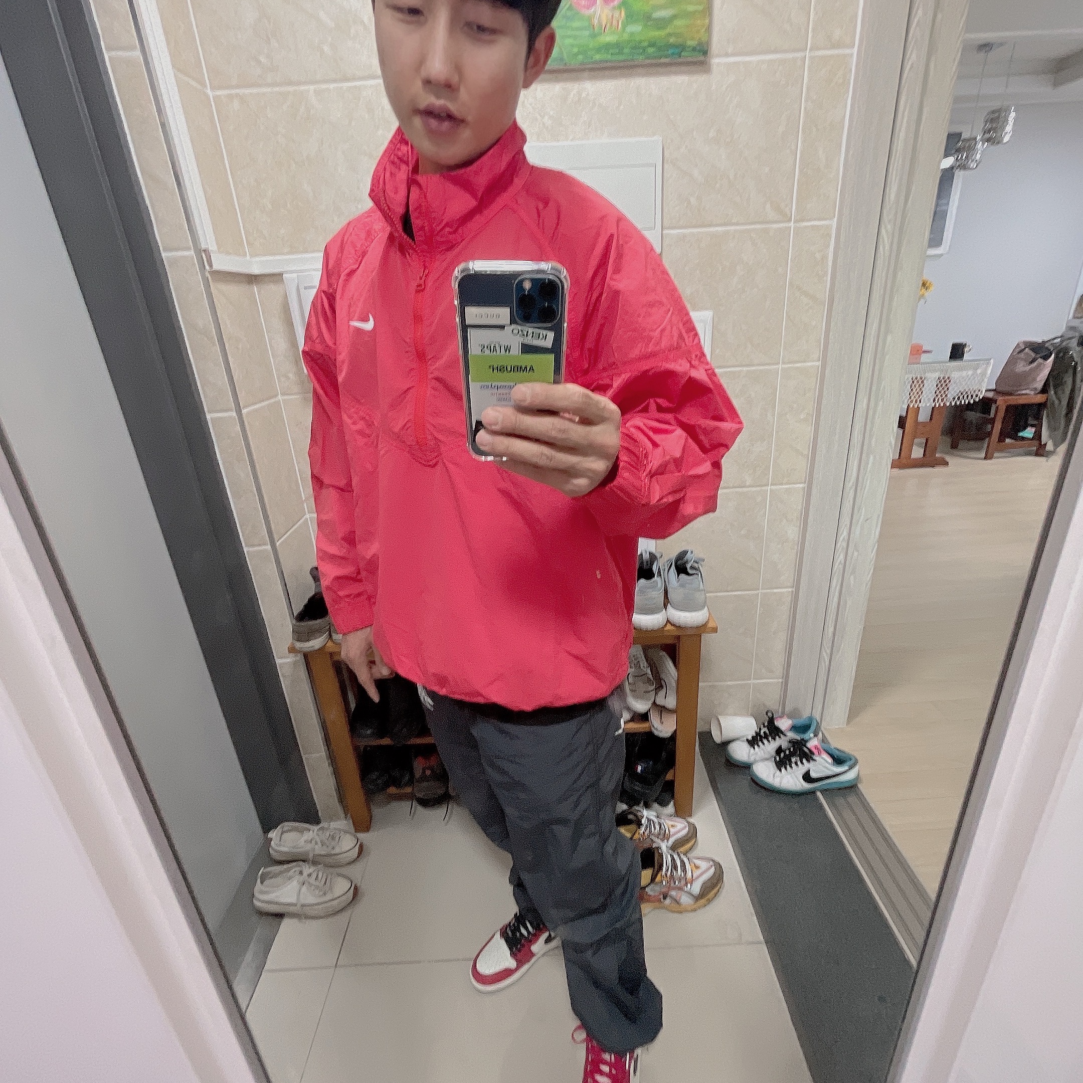 Jordan 1 Retro High OG Defiant SB LA to Chicago, Nike x Stussy Beach Pants Off Noir 착용 스타일 - 1