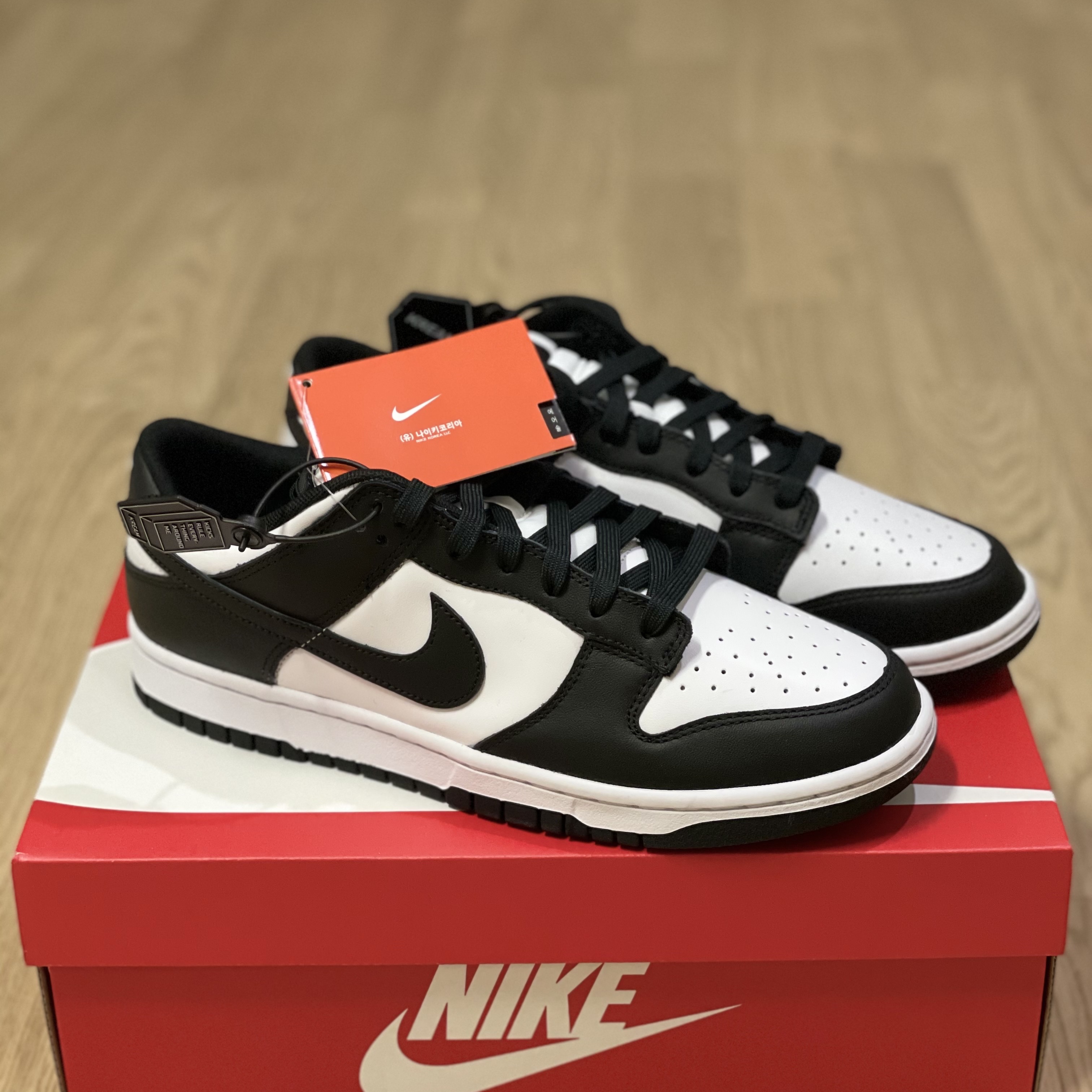 Nike Dunk Low Retro Black 착용 스타일 - 3