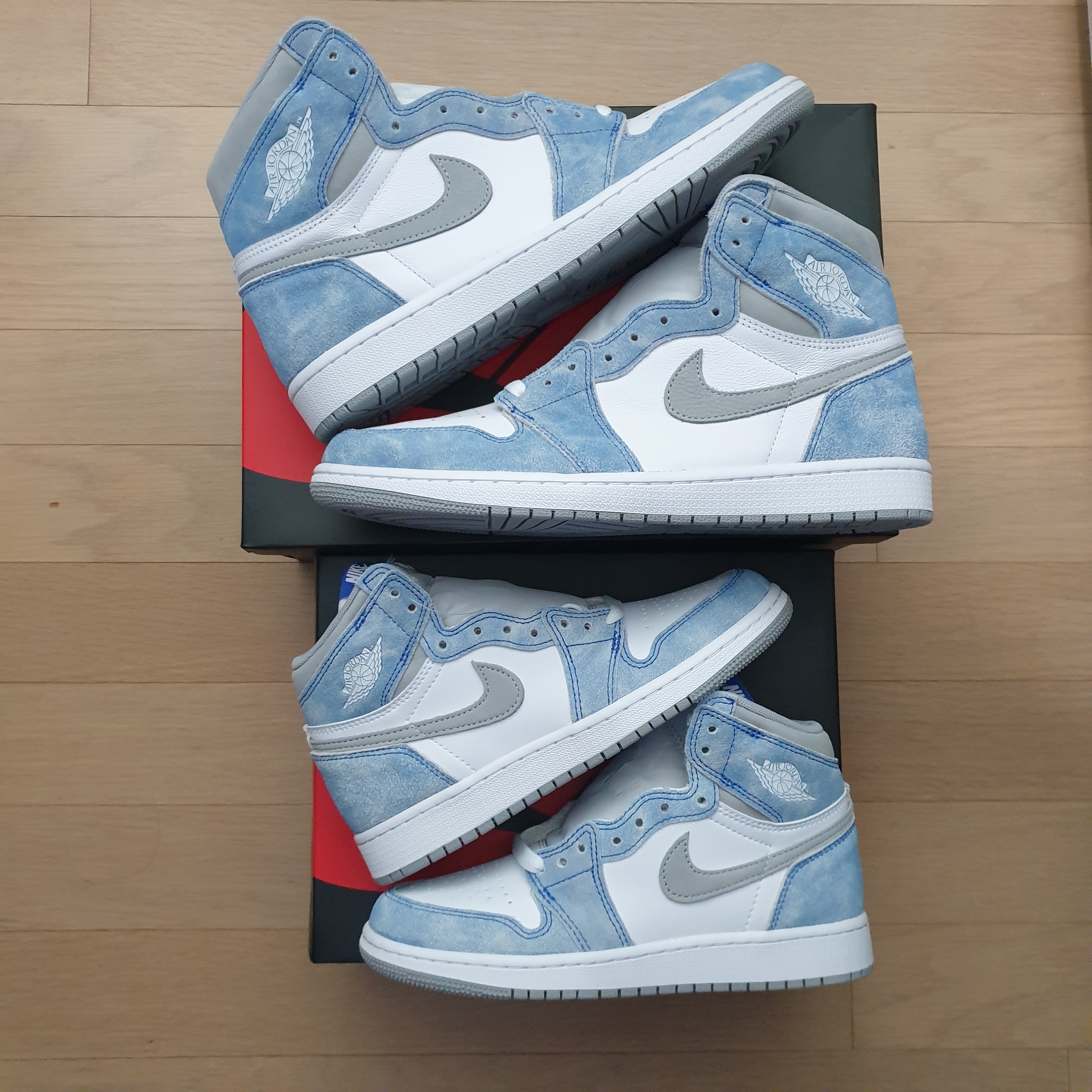 (GS) Jordan 1 Retro High OG Hyper Royal, Jordan 1 Retro High OG Hyper Royal 착용 스타일 - 2
