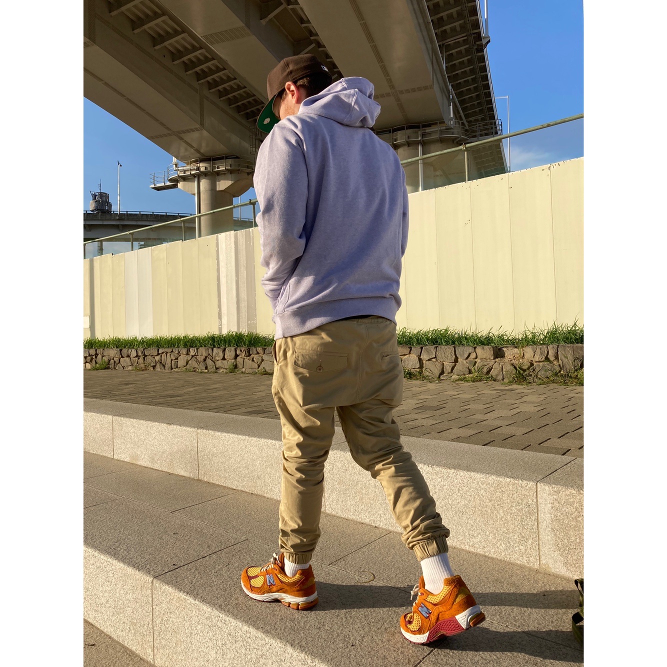 New Balance x Salehe Bembury 2002R Peace Be the Journey 착용 스타일