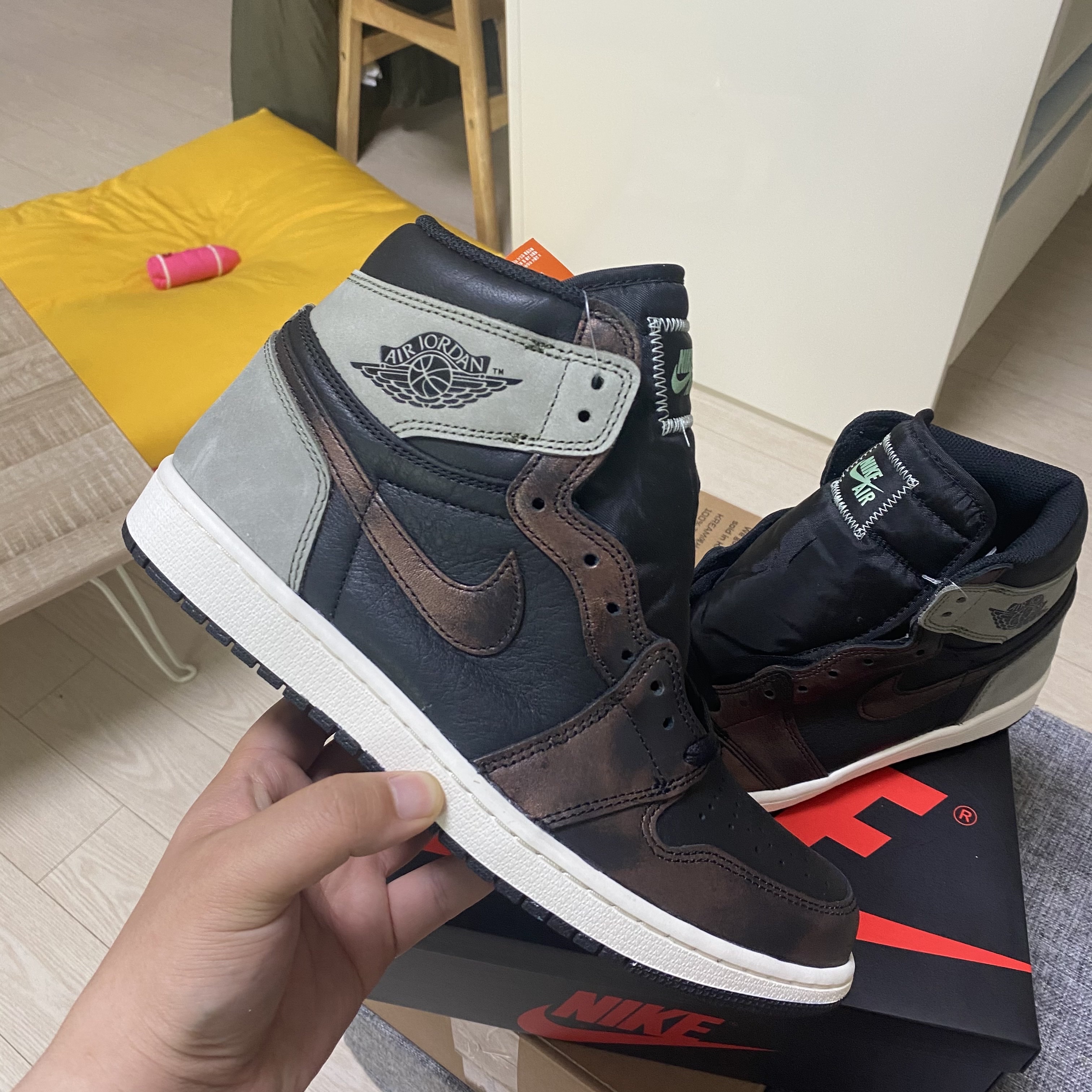 Jordan 1 Retro High OG Rust Shadow 착용 스타일