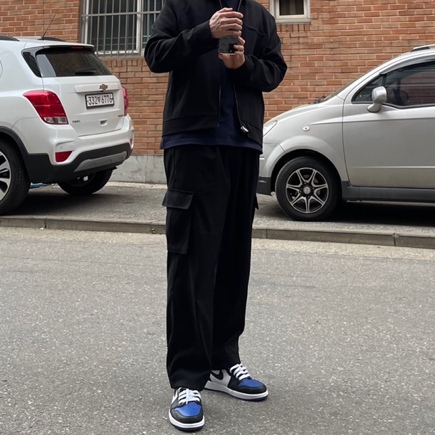 Jordan 1 Retro High OG Royal Toe 착용 스타일