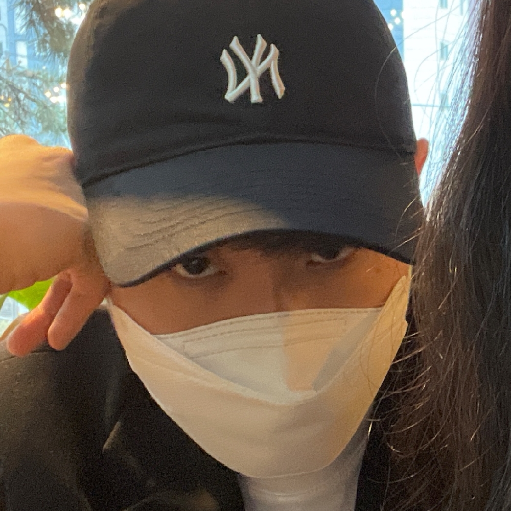 KREAM 프로필 이미지