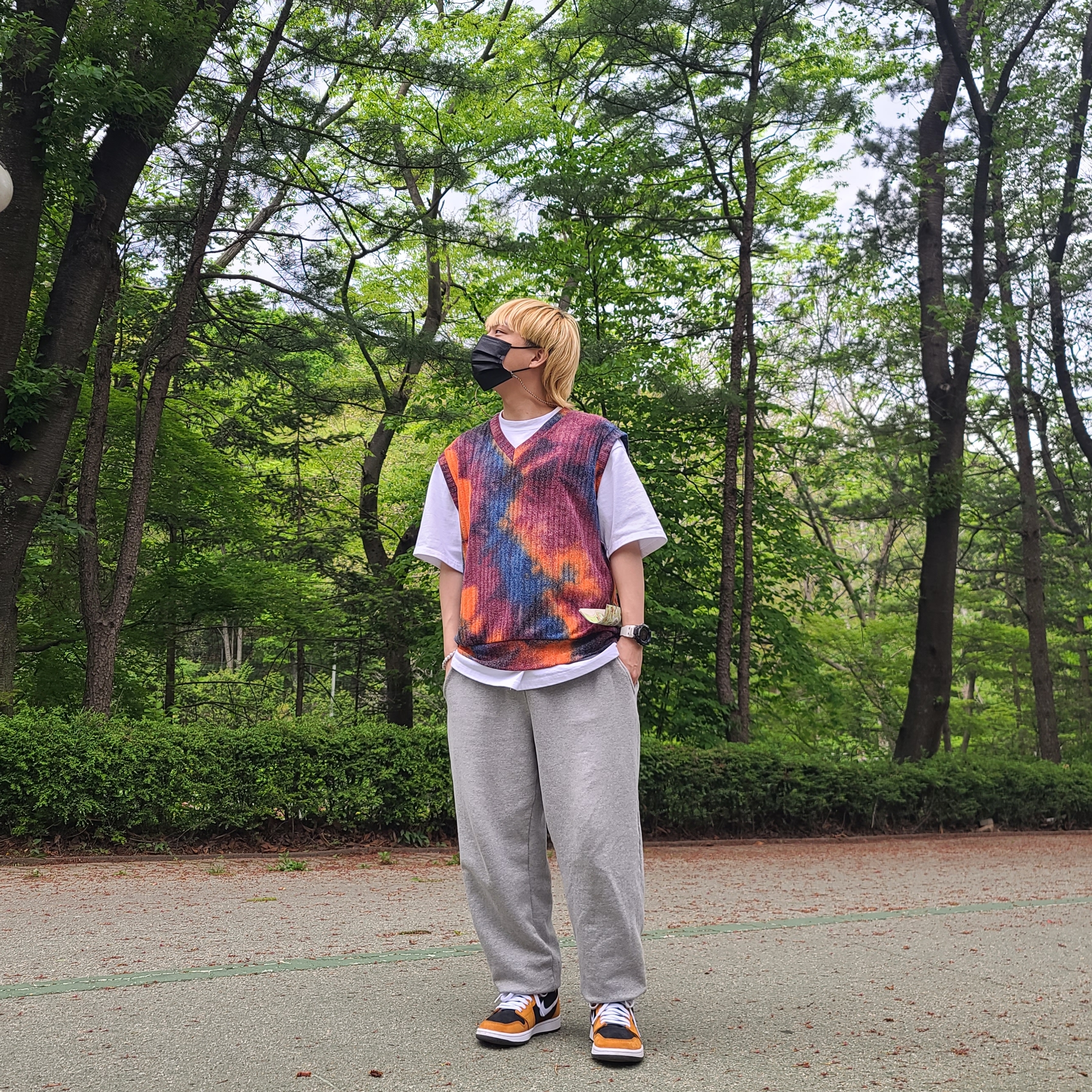 Jordan 1 Zoom Air CMFT Monarch Orange 착용 스타일